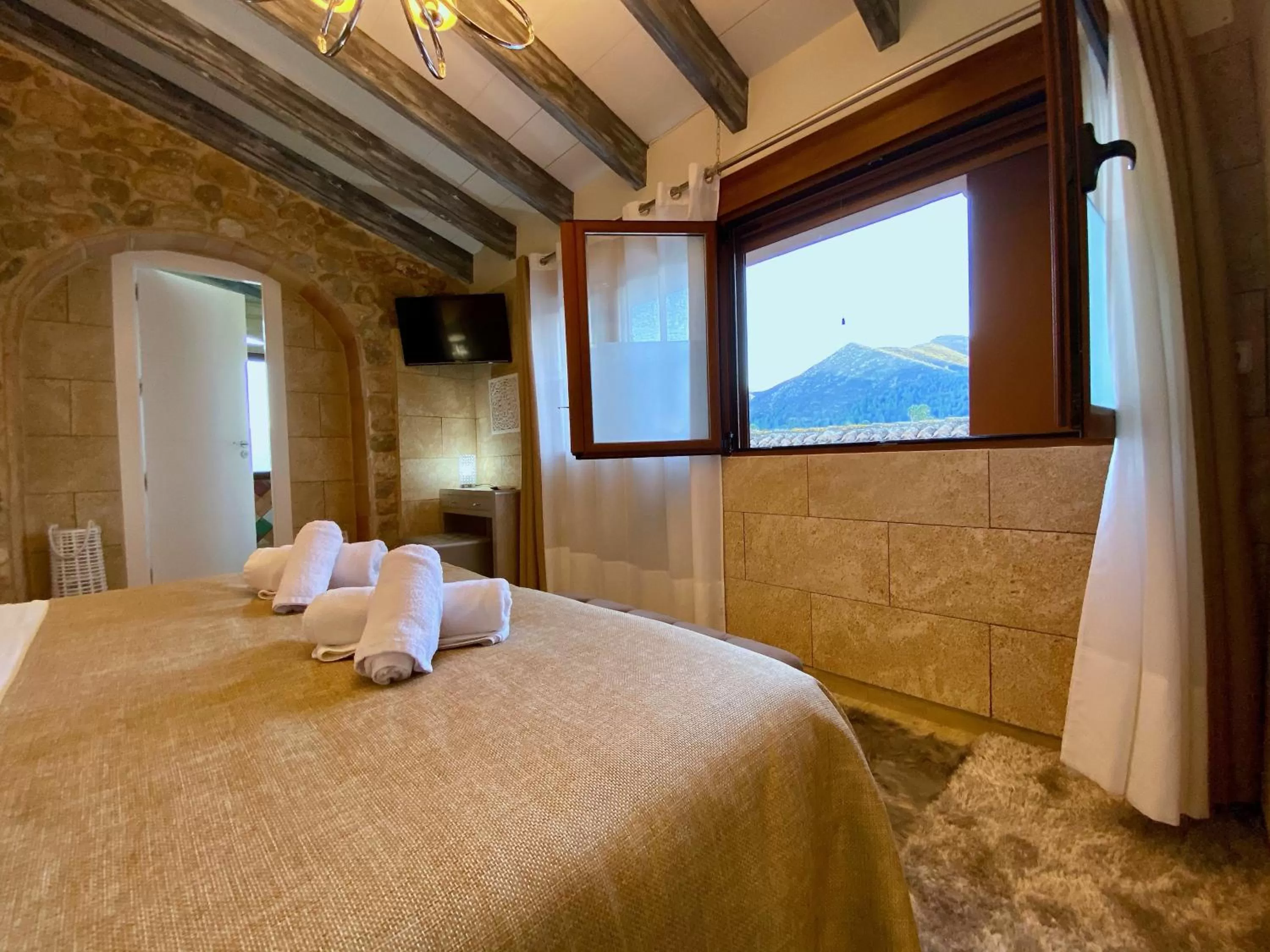 Mountain view, Bed in Casa Mistela