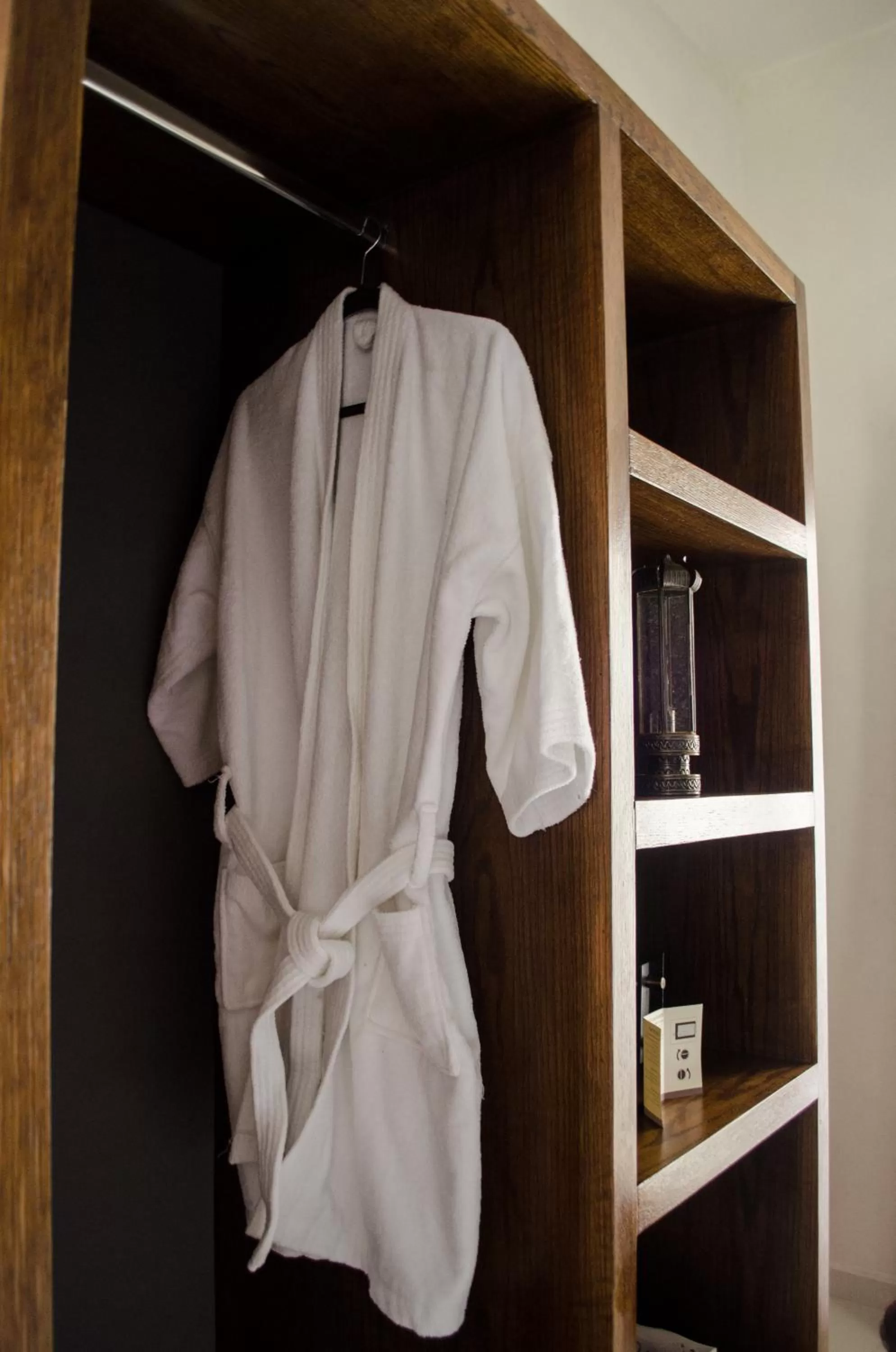 wardrobe in Río Tinto Hotel Boutique