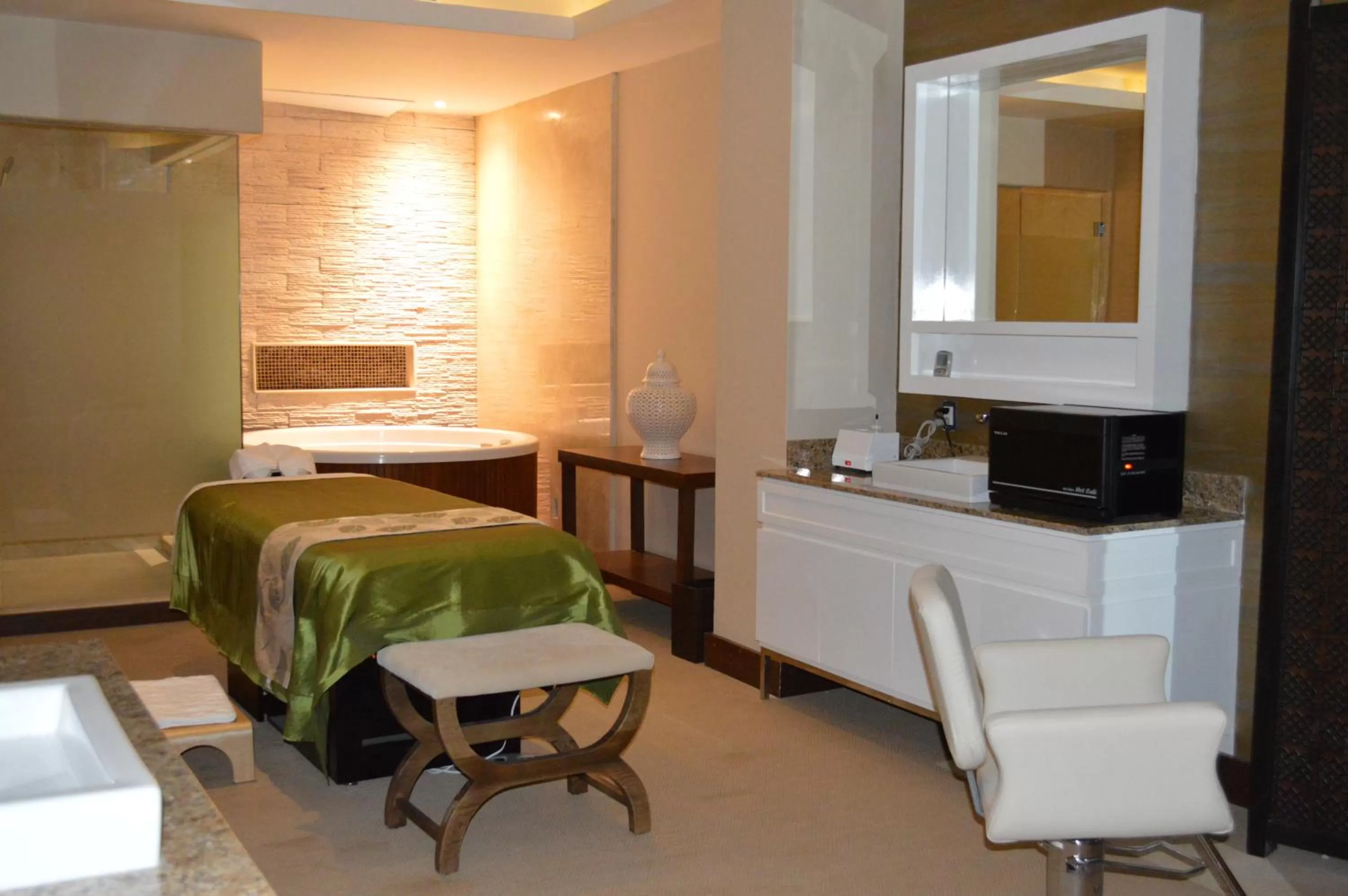 Spa and wellness centre/facilities, Bed in Royalton Riviera Cancun, An Autograph Collection All-Inclusive Resort & Casino