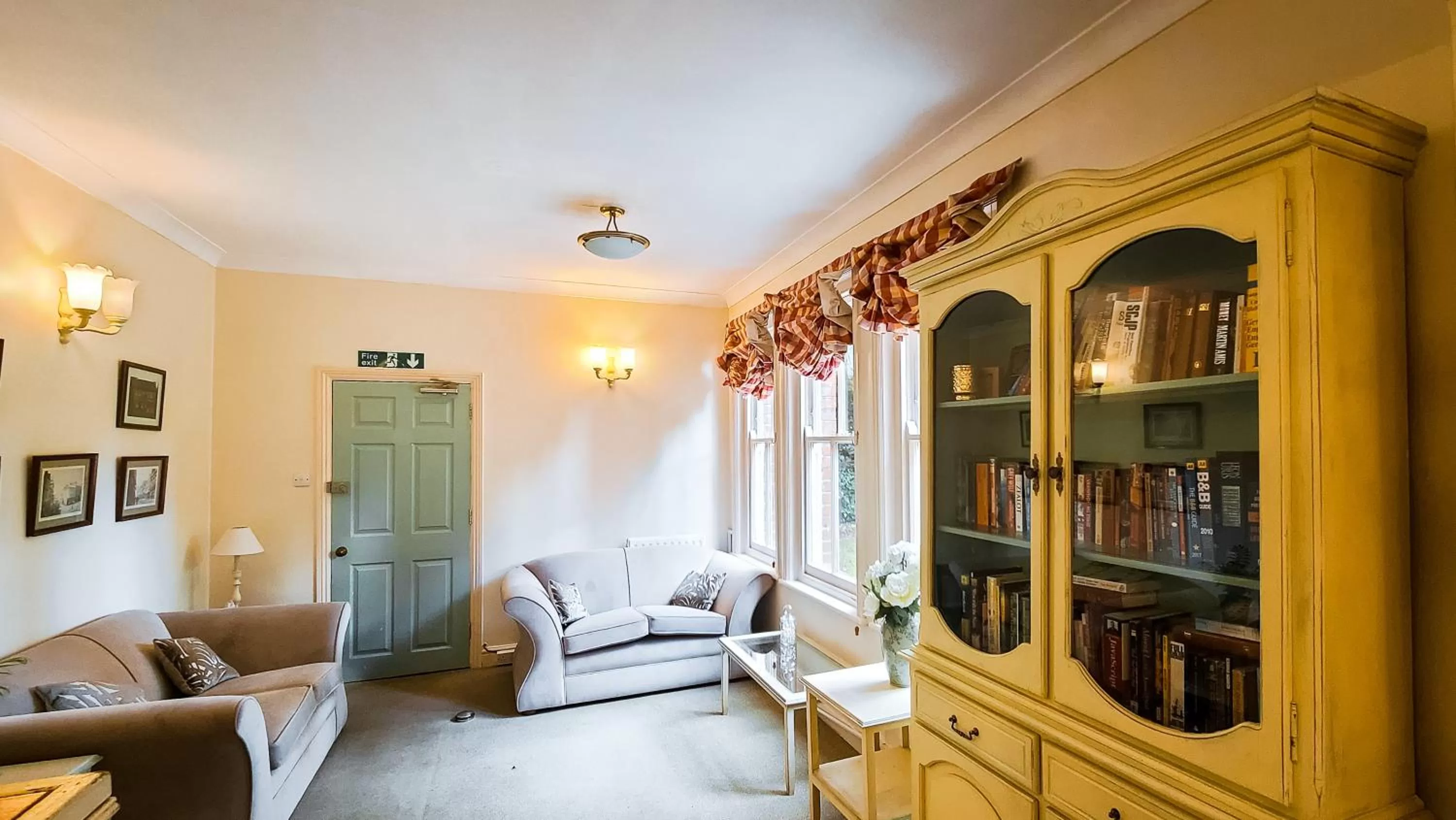 Living room in Pickwicks Guest House