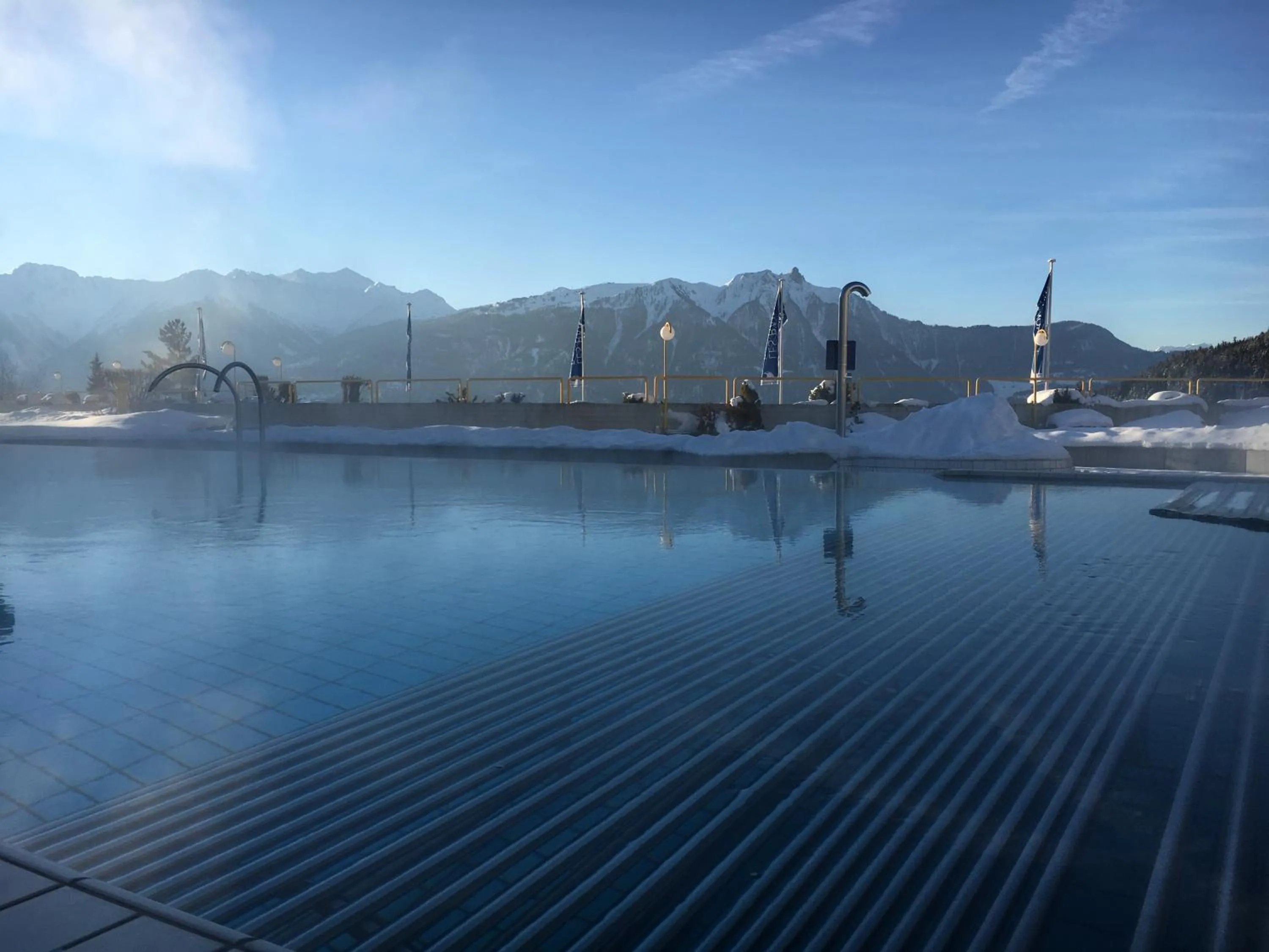 Hot Spring Bath in Hôtel Les Bains d'Ovronnaz