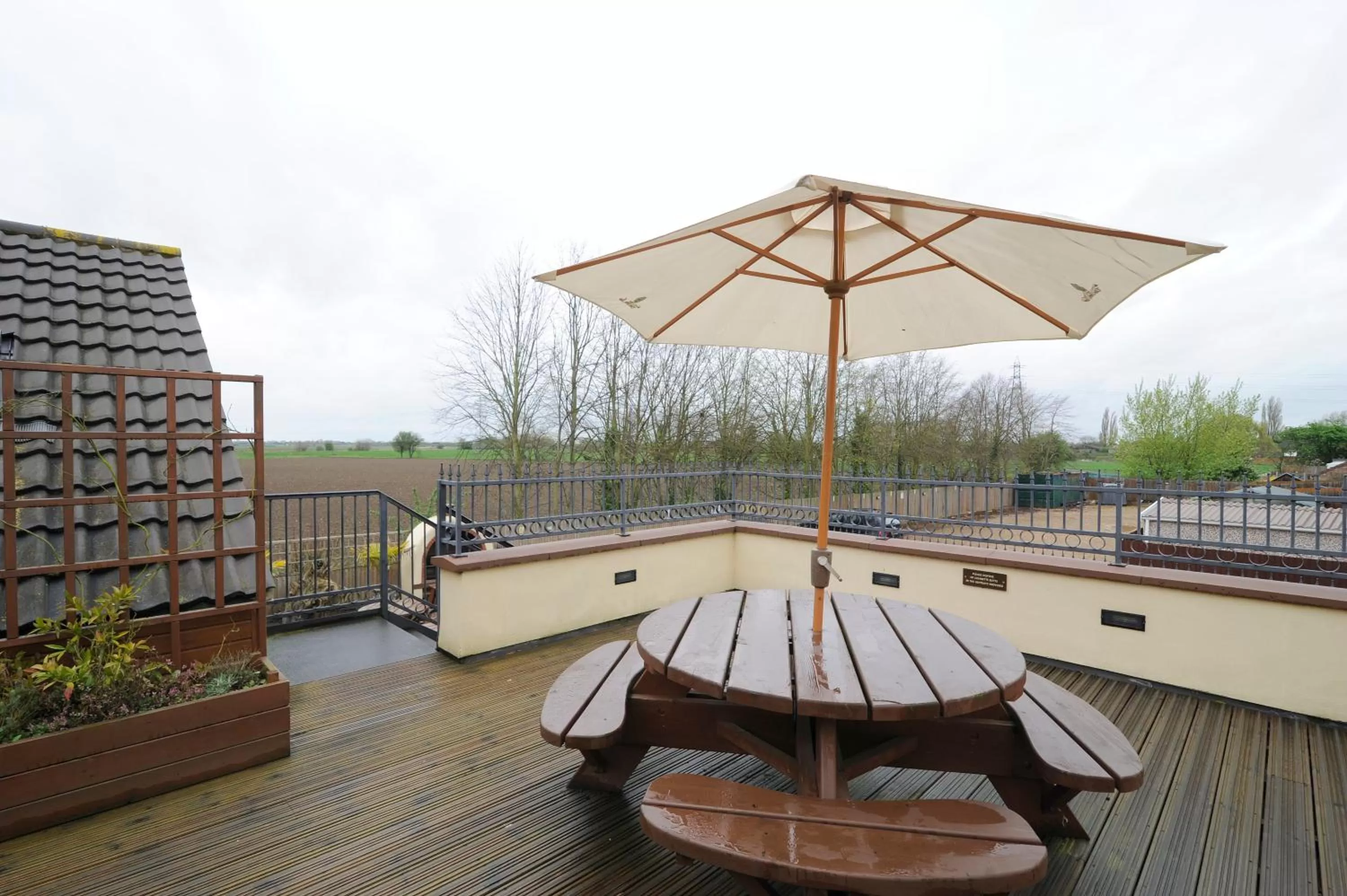 Balcony/Terrace in The Elm Tree Inn