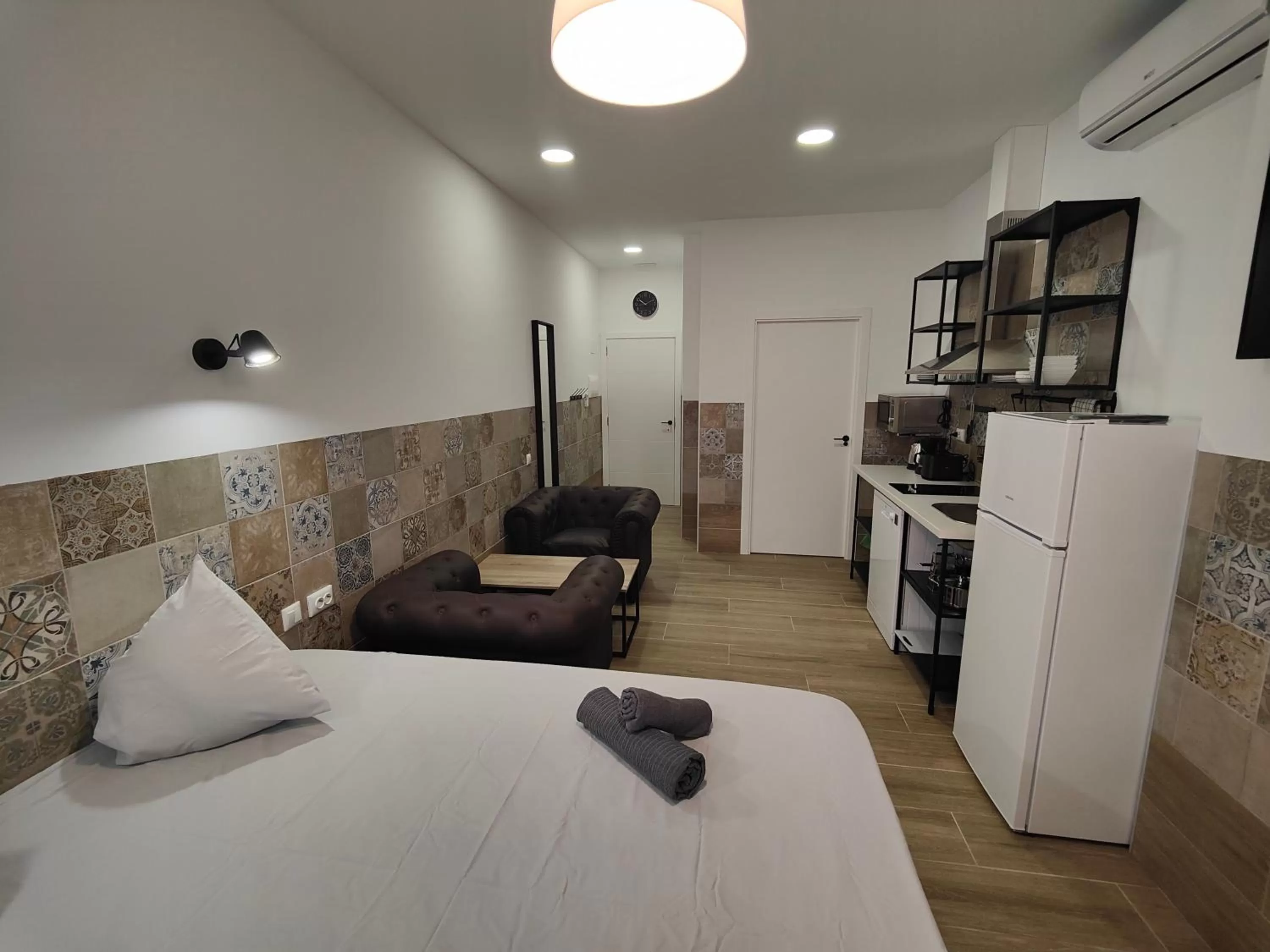 Photo of the whole room, Bed in Hotel Apartamentos Pueblo Mar