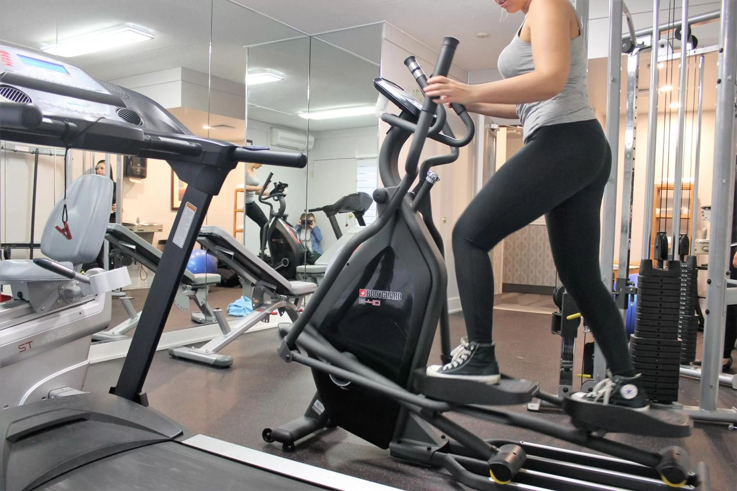 Fitness centre/facilities in Best Western Laval-Montreal & Conference Centre