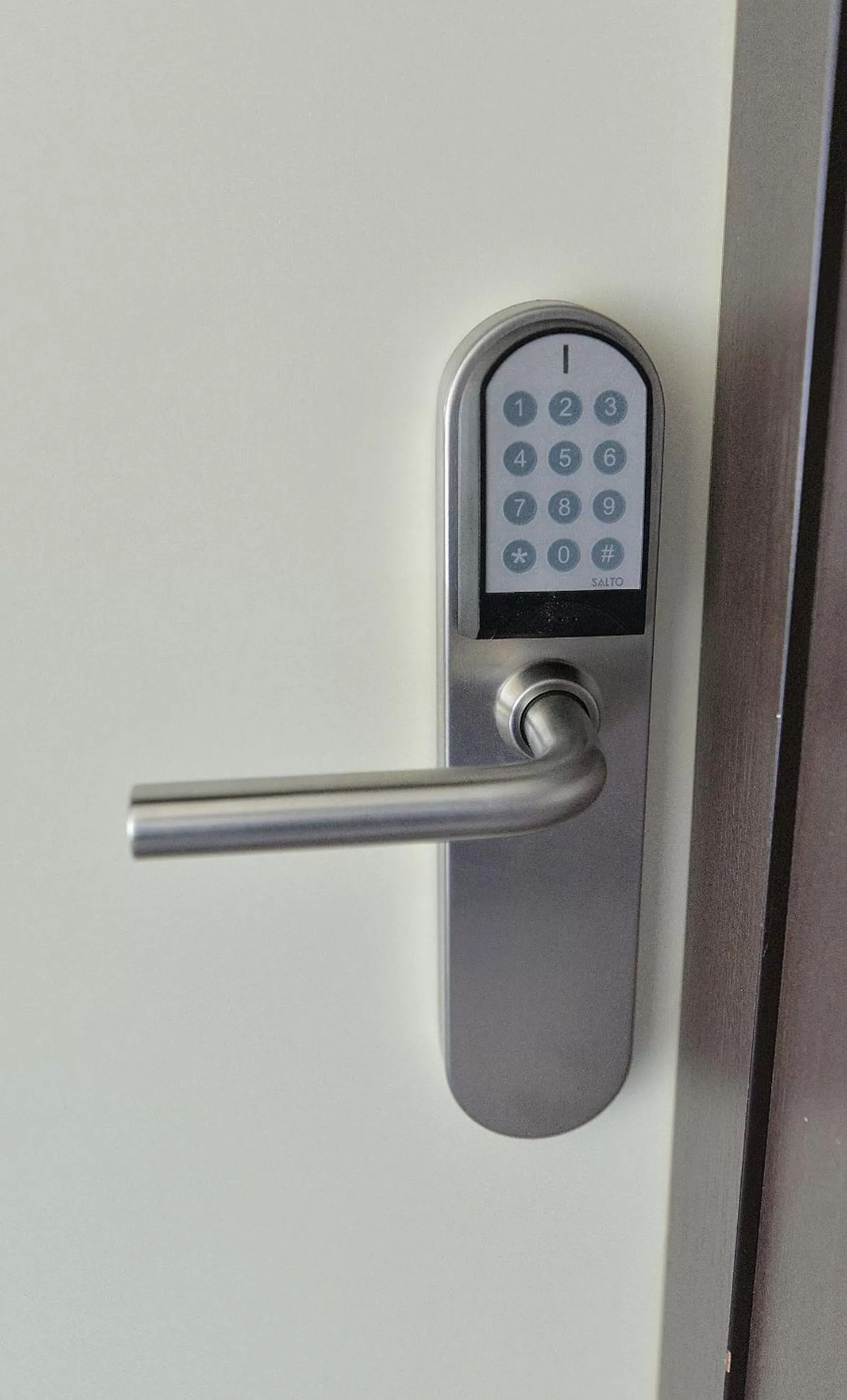 Facade/entrance in Dunetton - self check-in hotel