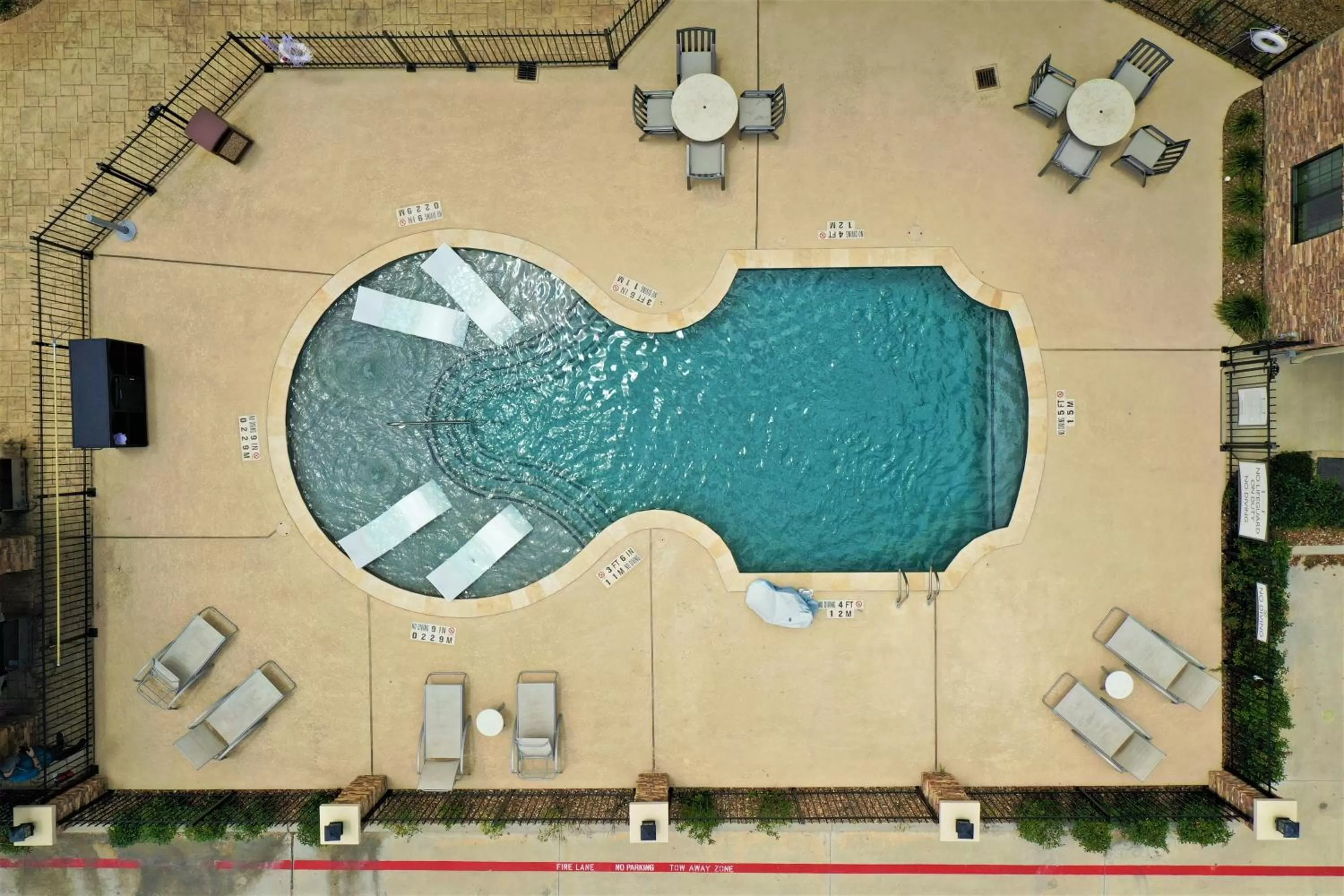 Swimming pool in Staybridge Suites Houston - Humble Beltway 8 E by IHG