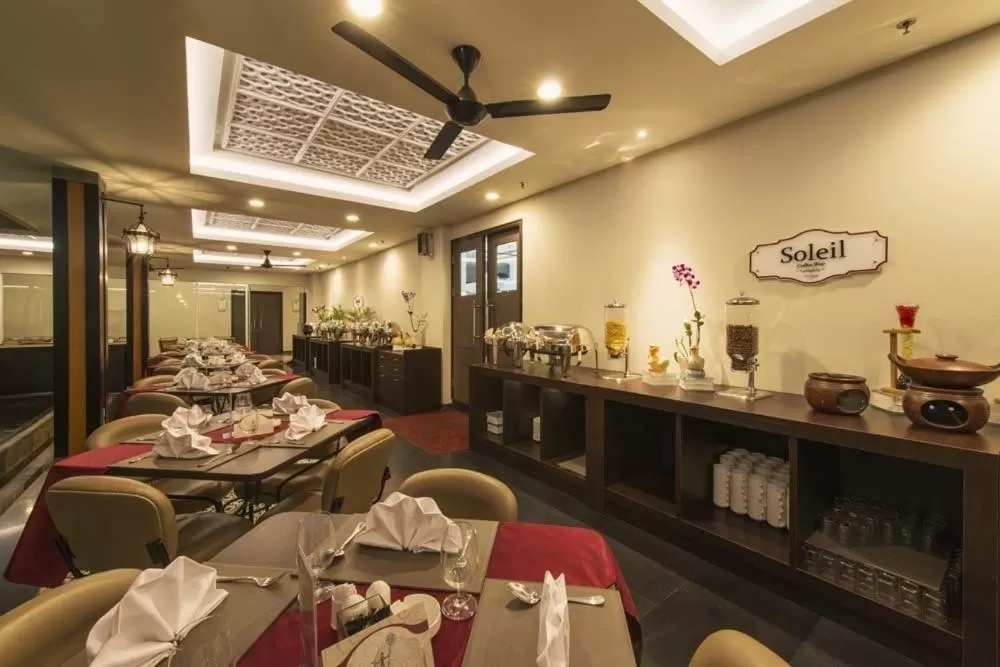 Restaurant/places to eat in Pranaya Boutique Hotel