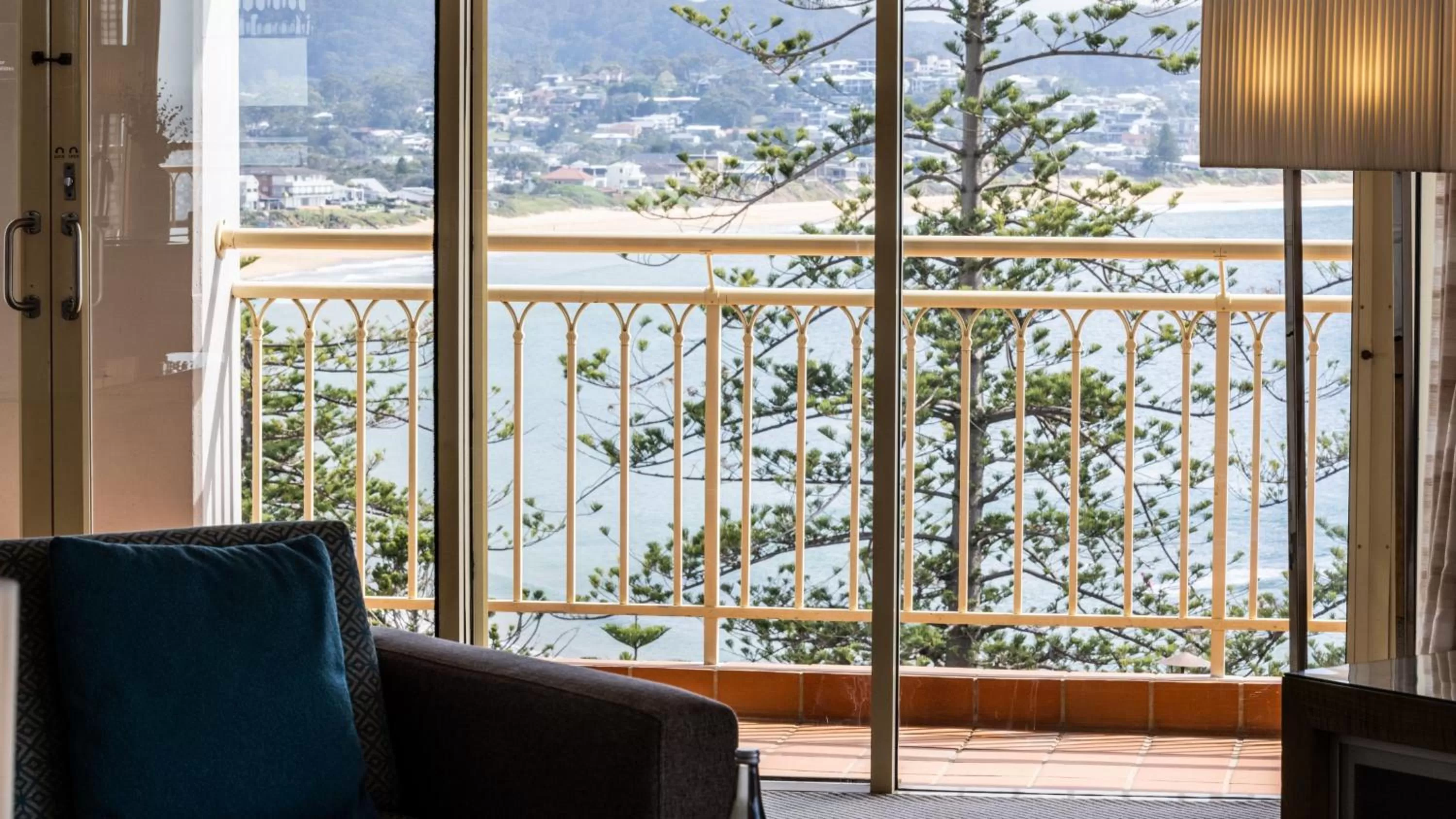 Photo of the whole room in Crowne Plaza Terrigal Pacific by IHG