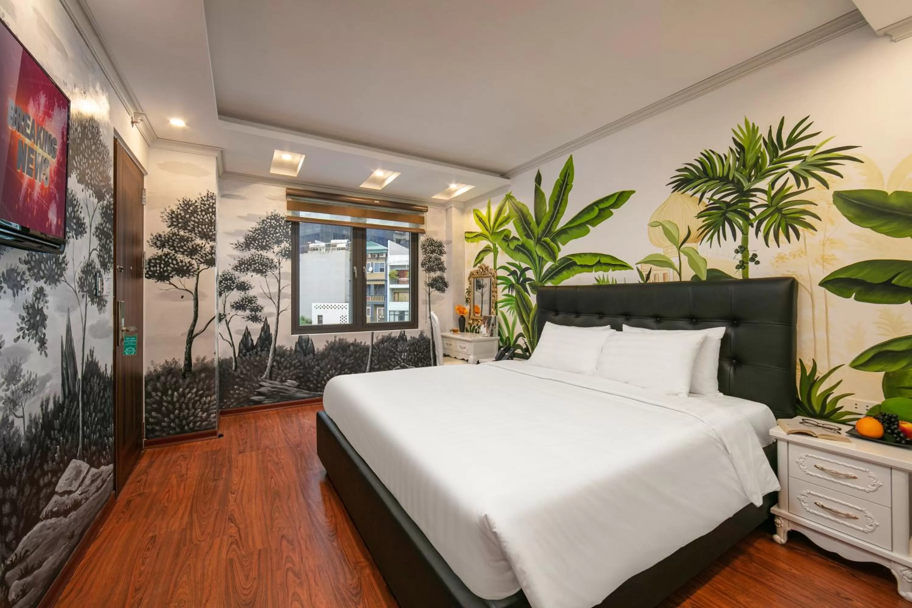 View (from property/room), Bed in MIA HOTEL