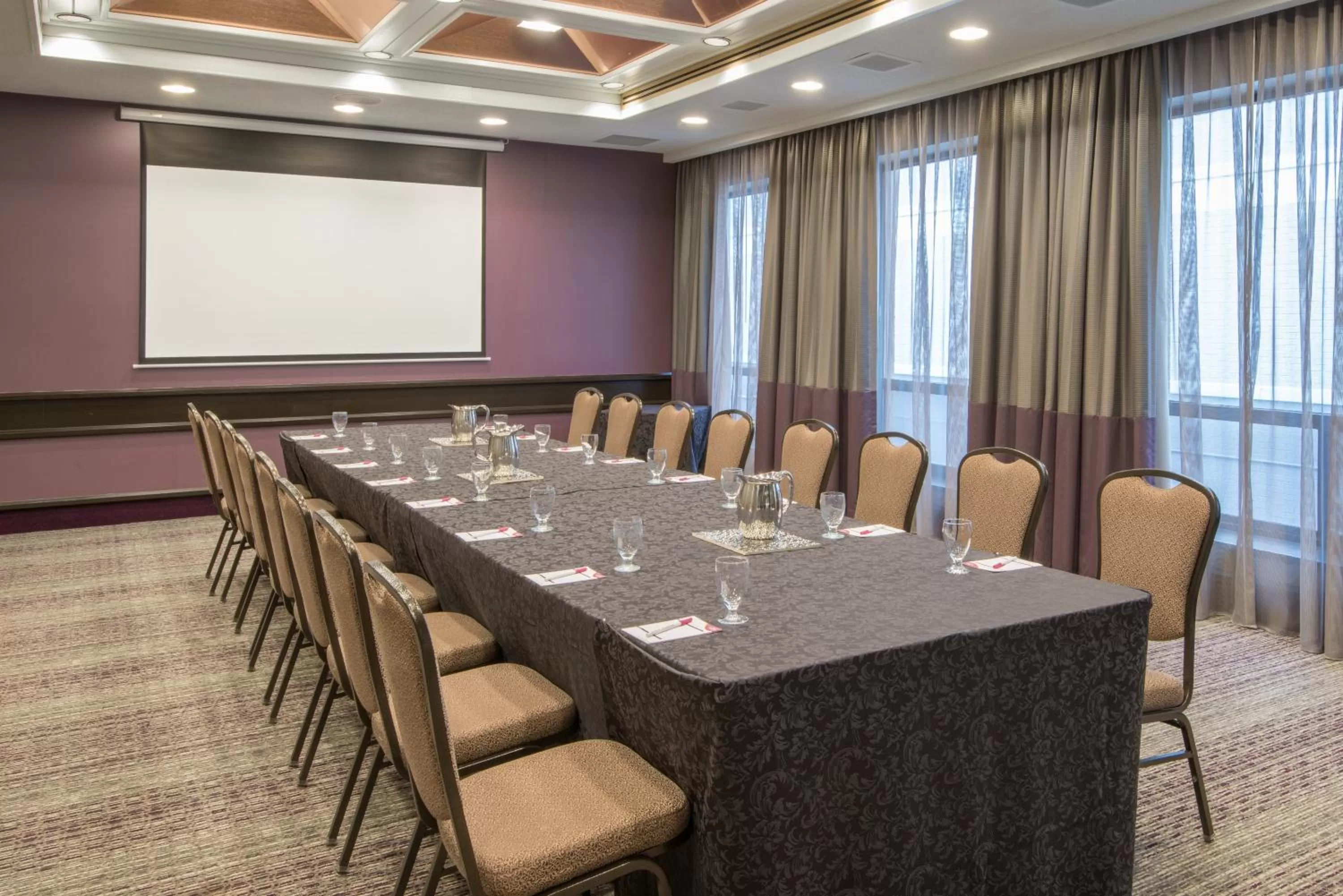 Meeting/conference room in Crowne Plaza Kitchener-Waterloo by IHG