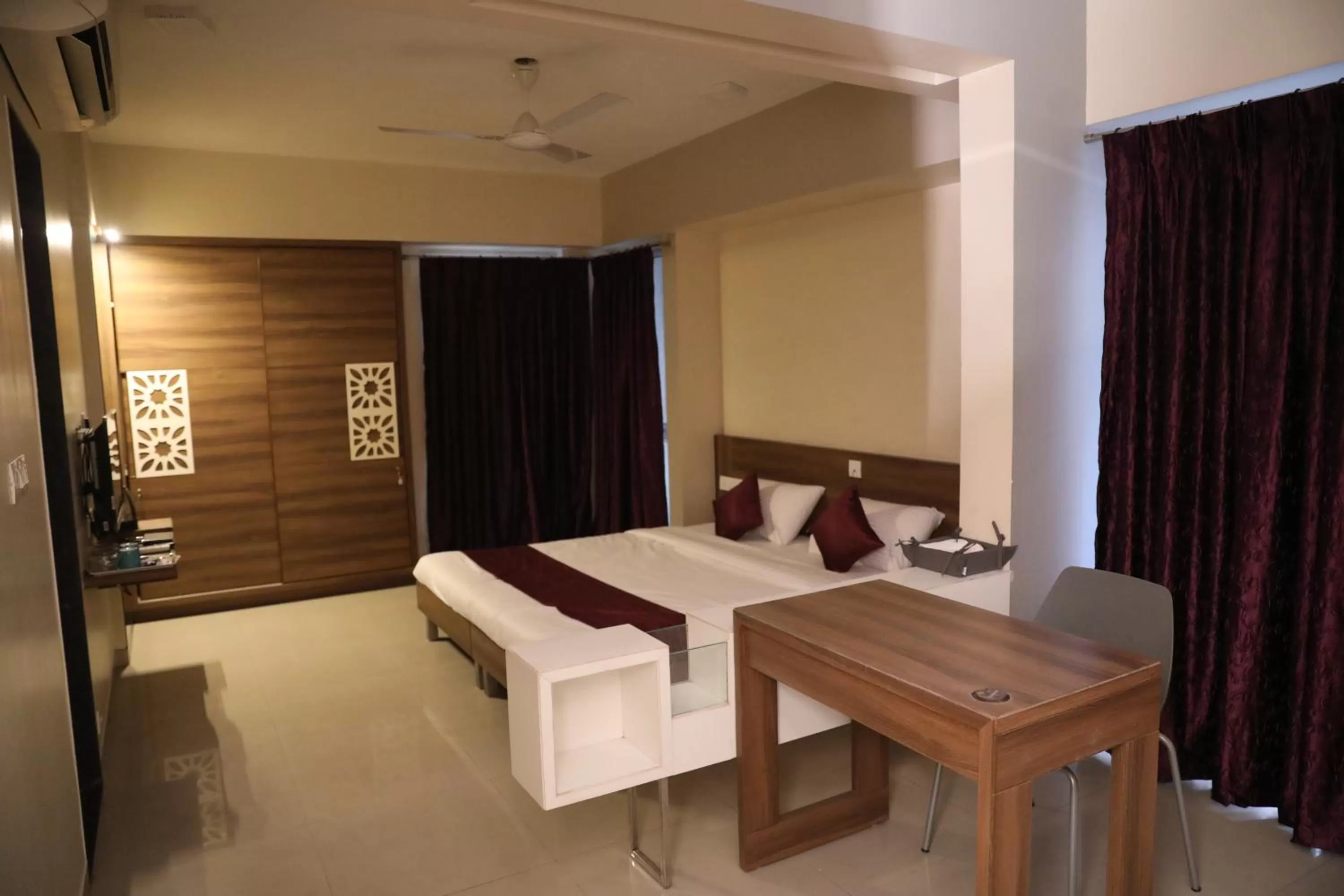 Bedroom in AUHTEL Baner