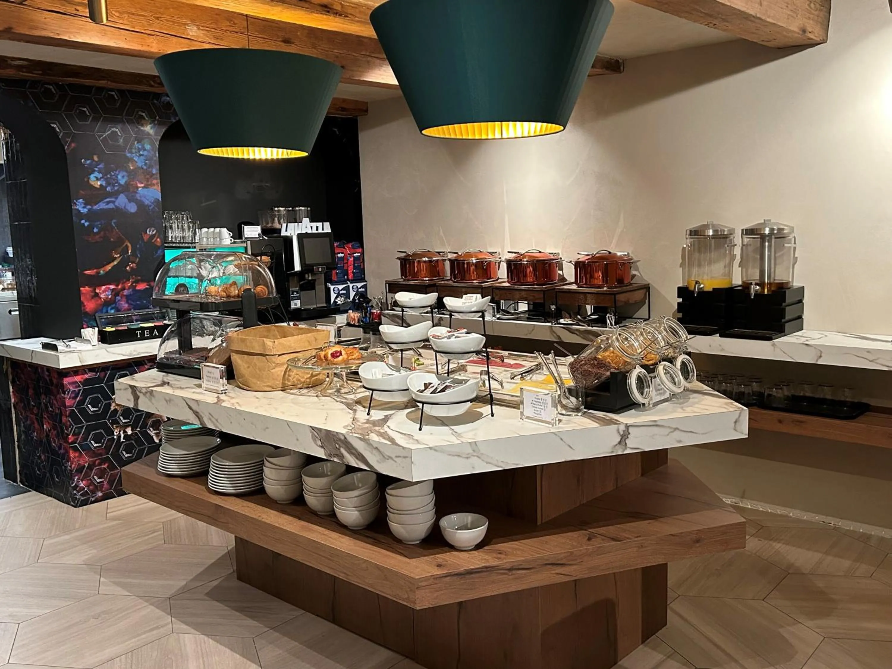 Breakfast in Rokin Hotel