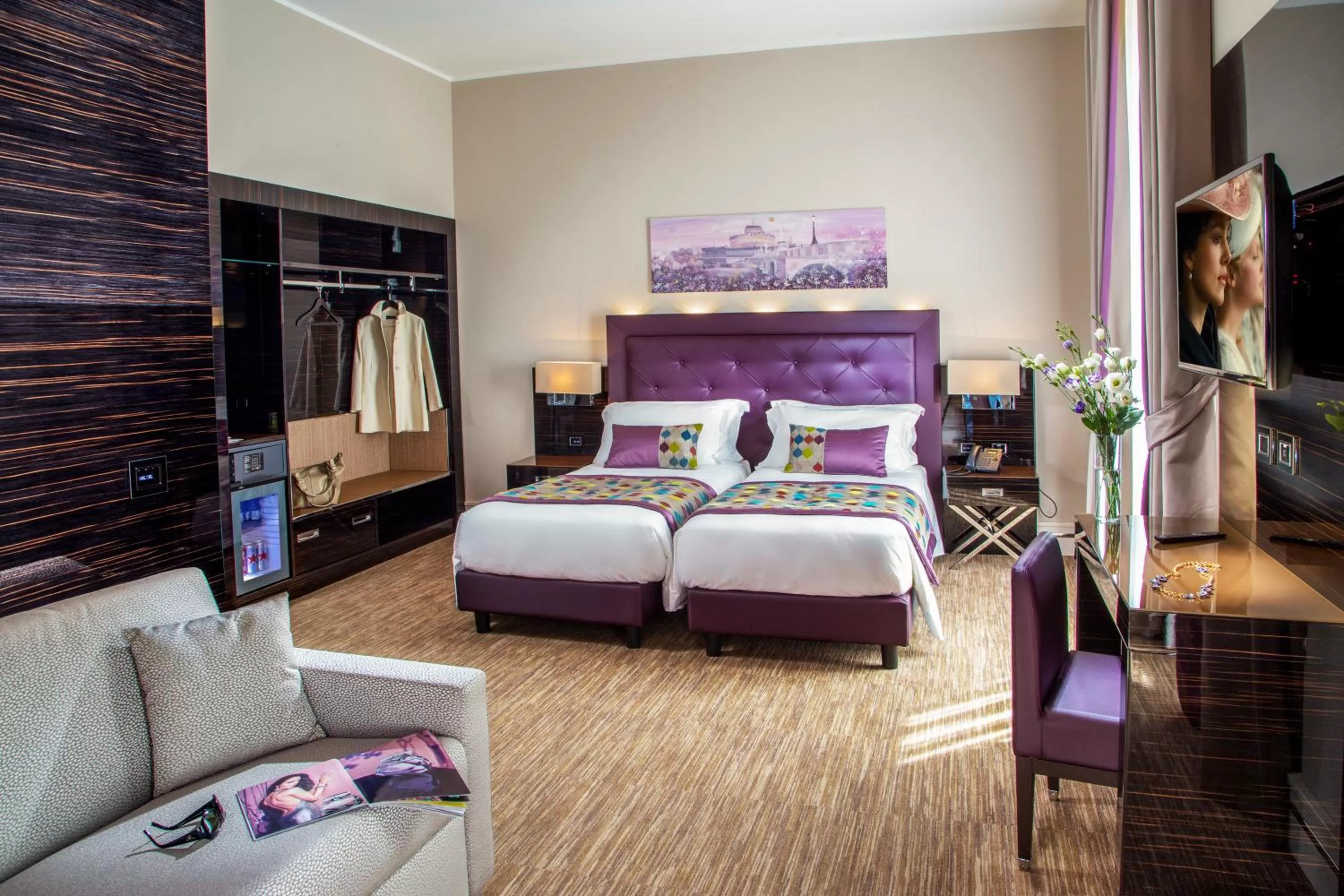 Photo of the whole room, Bed in Gioberti Art Hotel