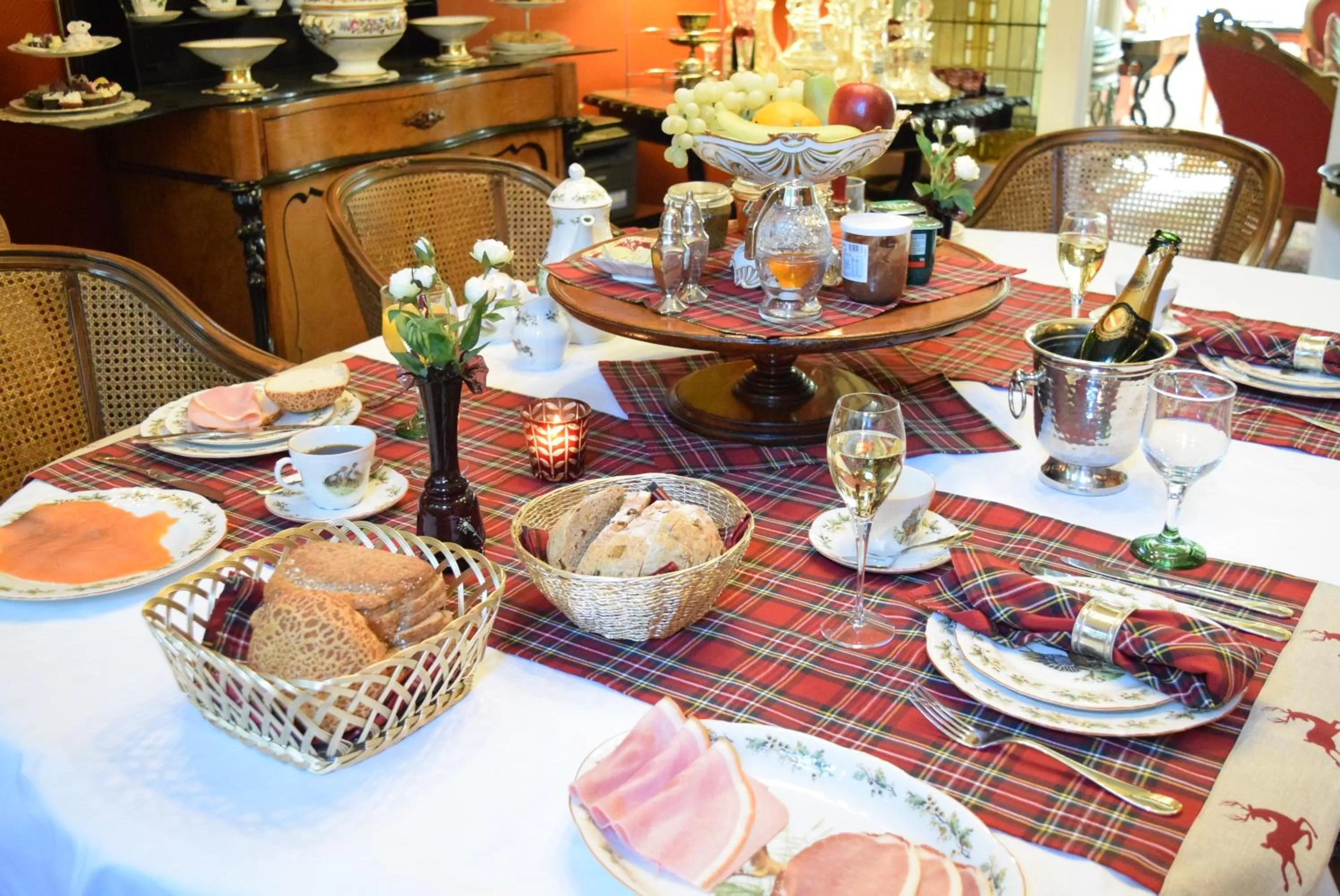 Continental breakfast in Boutique B&B Poppy's