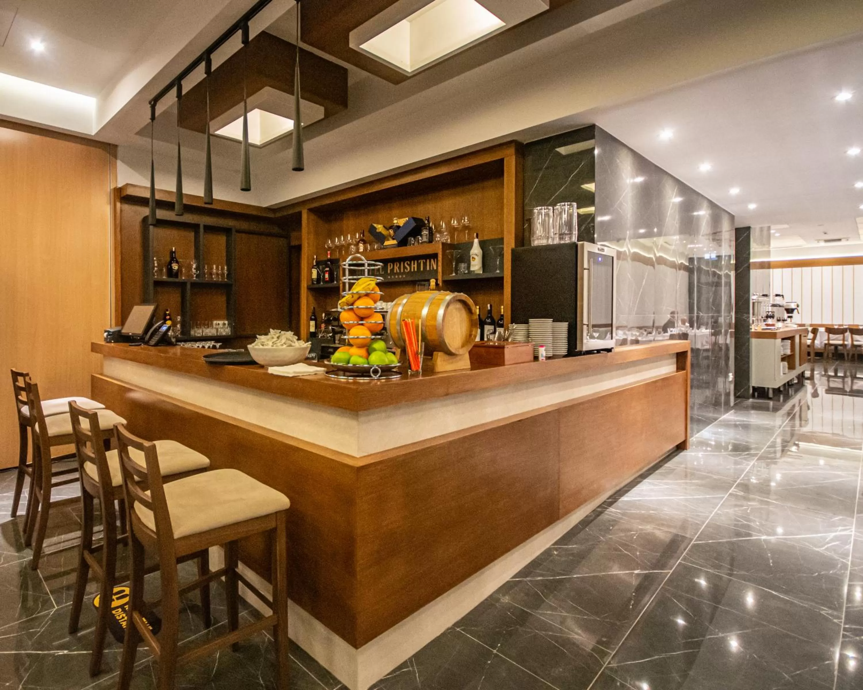 Lounge or bar in Hotel Prishtina