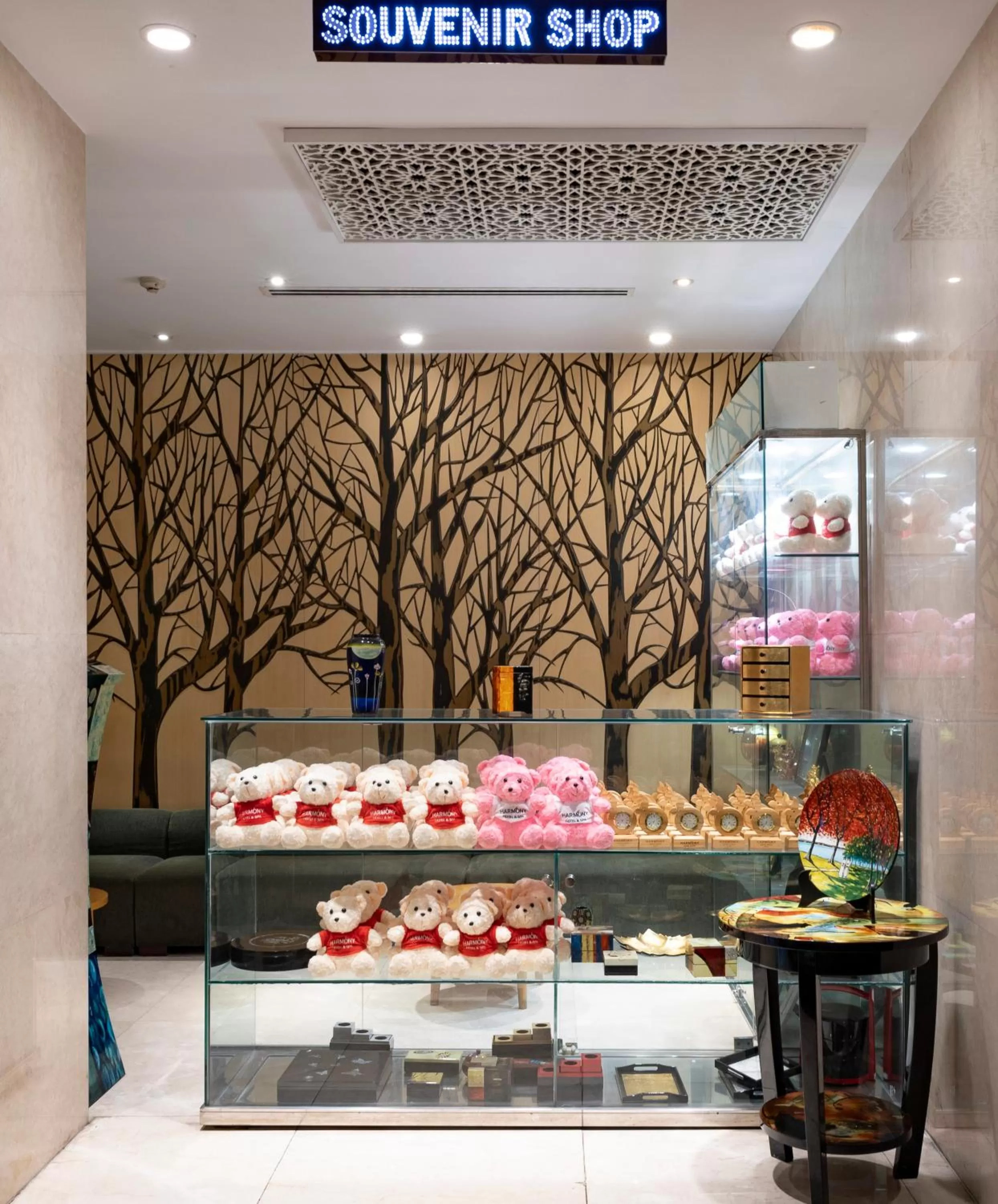 On-site shops in Harmony Saigon Hotel & Spa