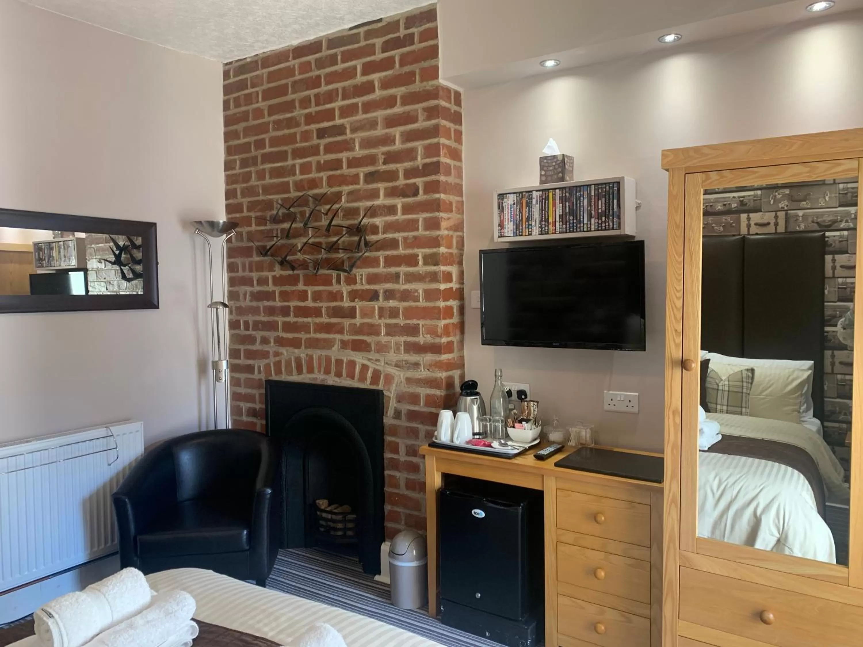 Bedroom, Bed in Arran Lodge B&B