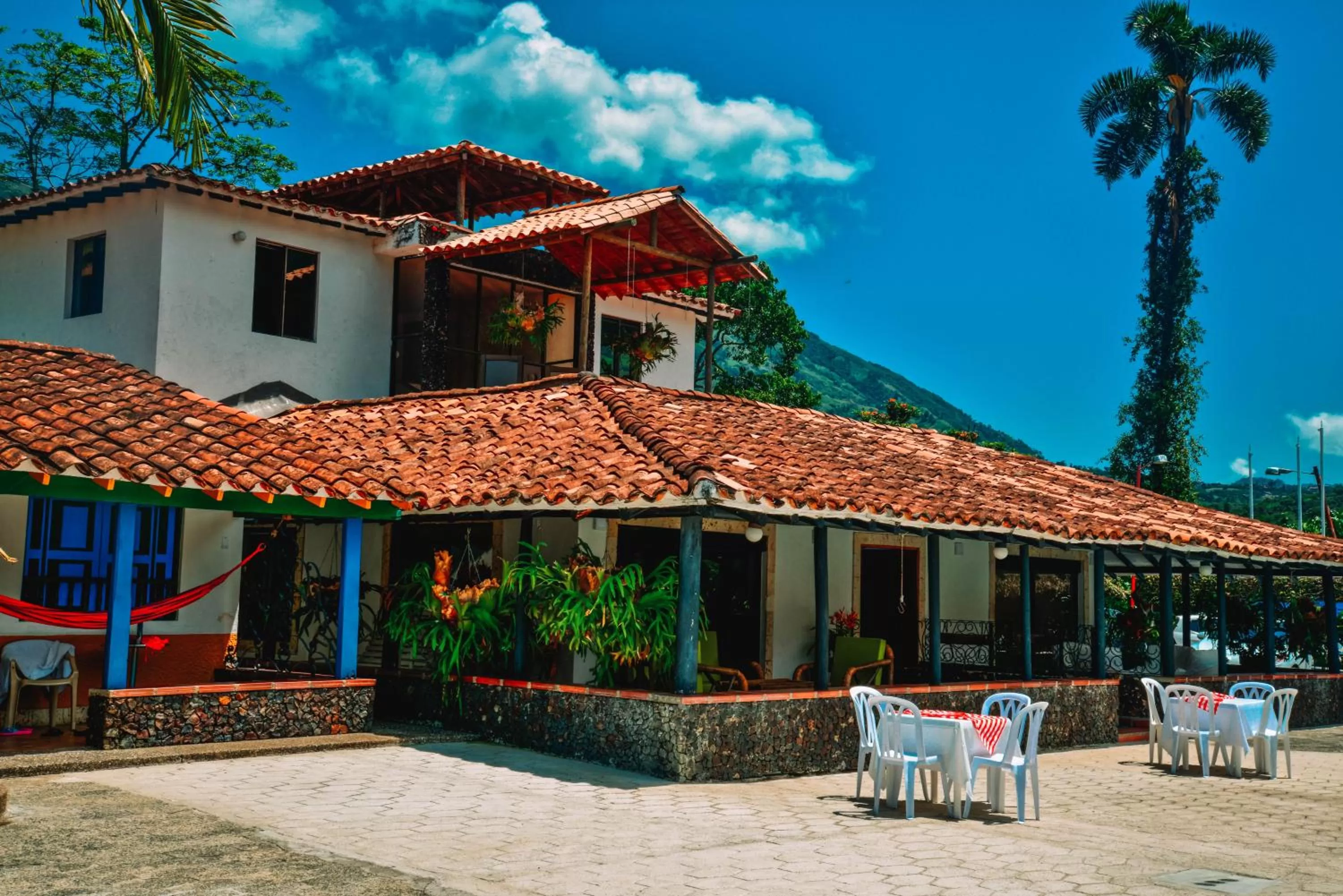 Property Building in Hotel Hacienda la Bonita