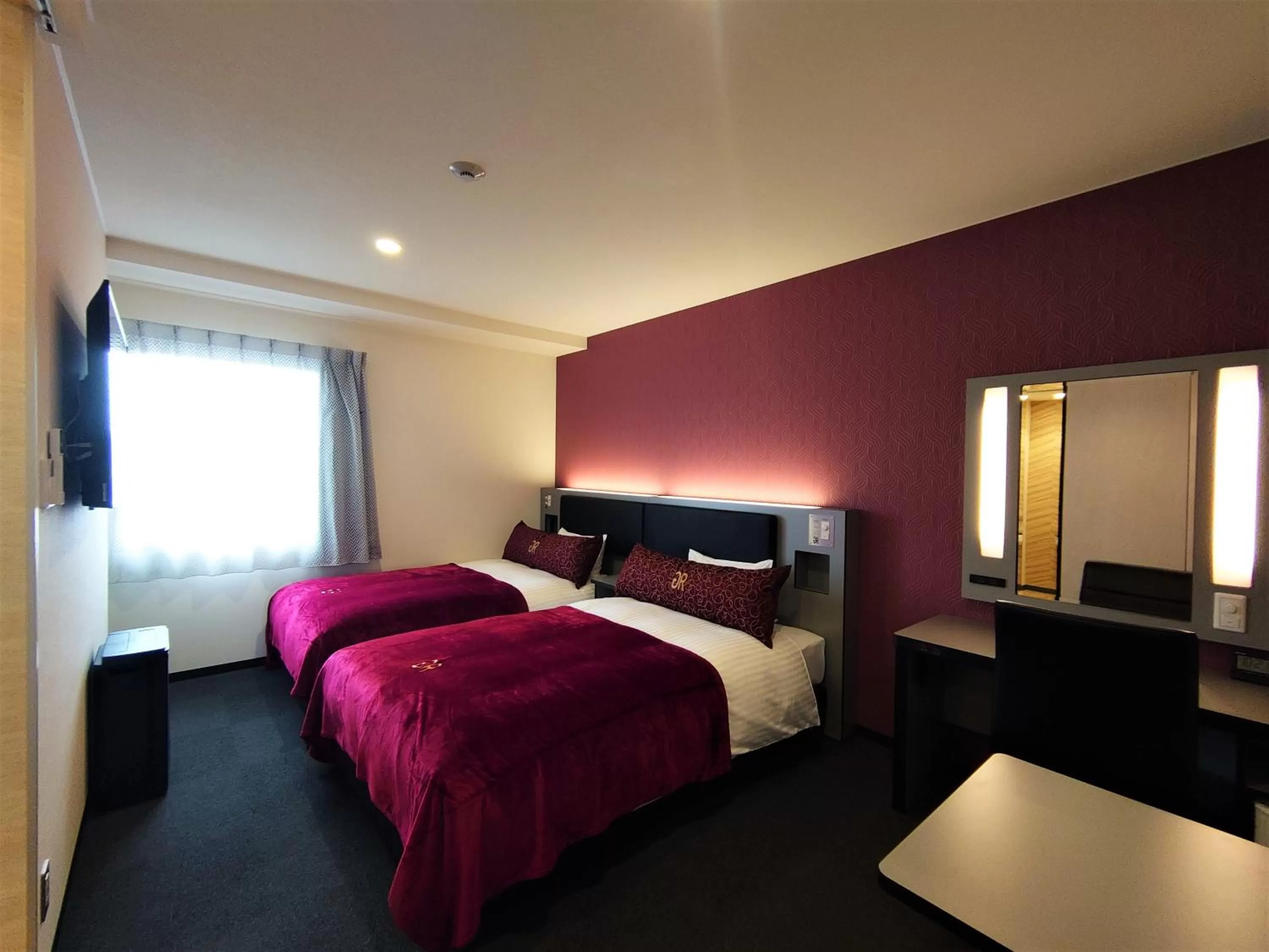 Photo of the whole room, Bed in Green Rich Hotel Matsue Station Across - Artificial hot spring Futamata Yunohana