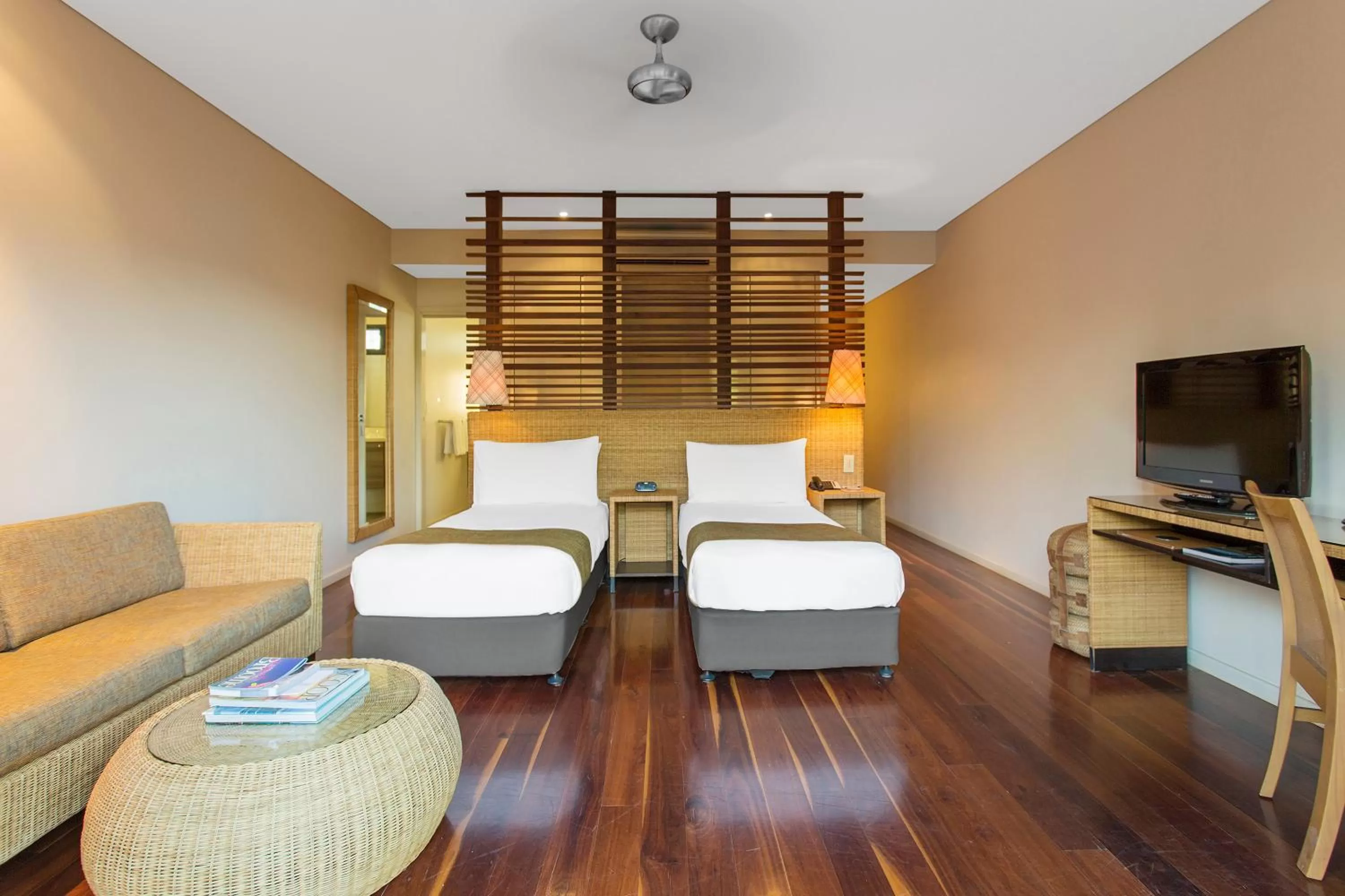 Pool View Twin Room in Kimberley Sands Resort