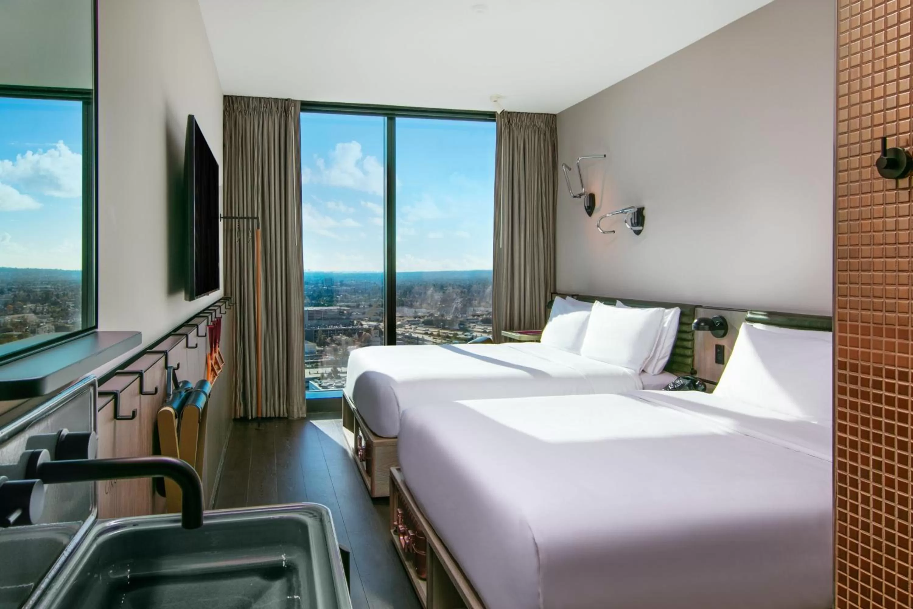 Photo of the whole room, Bed in Moxy Downtown Los Angeles