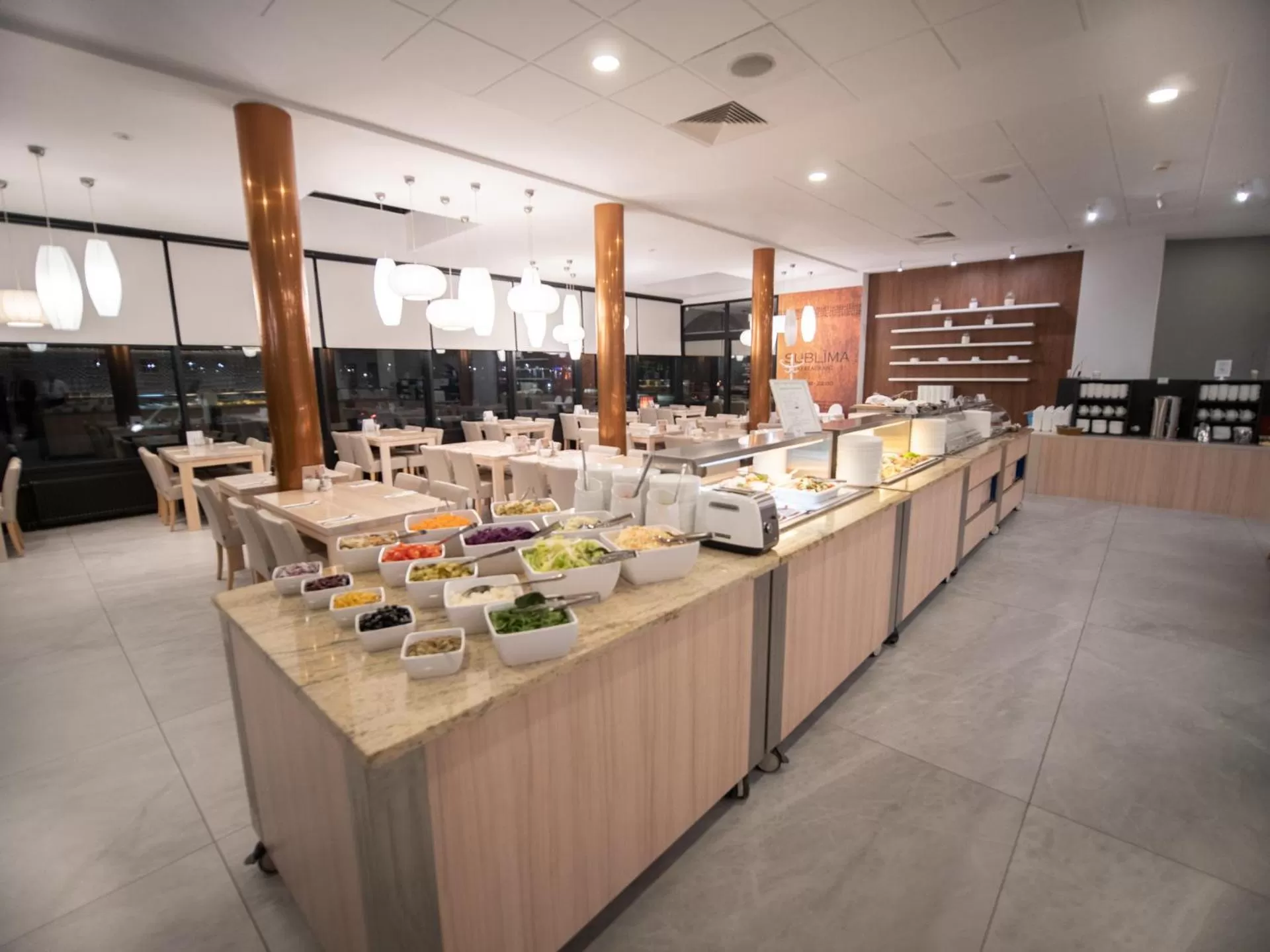 Breakfast in Hotel New Skanpol