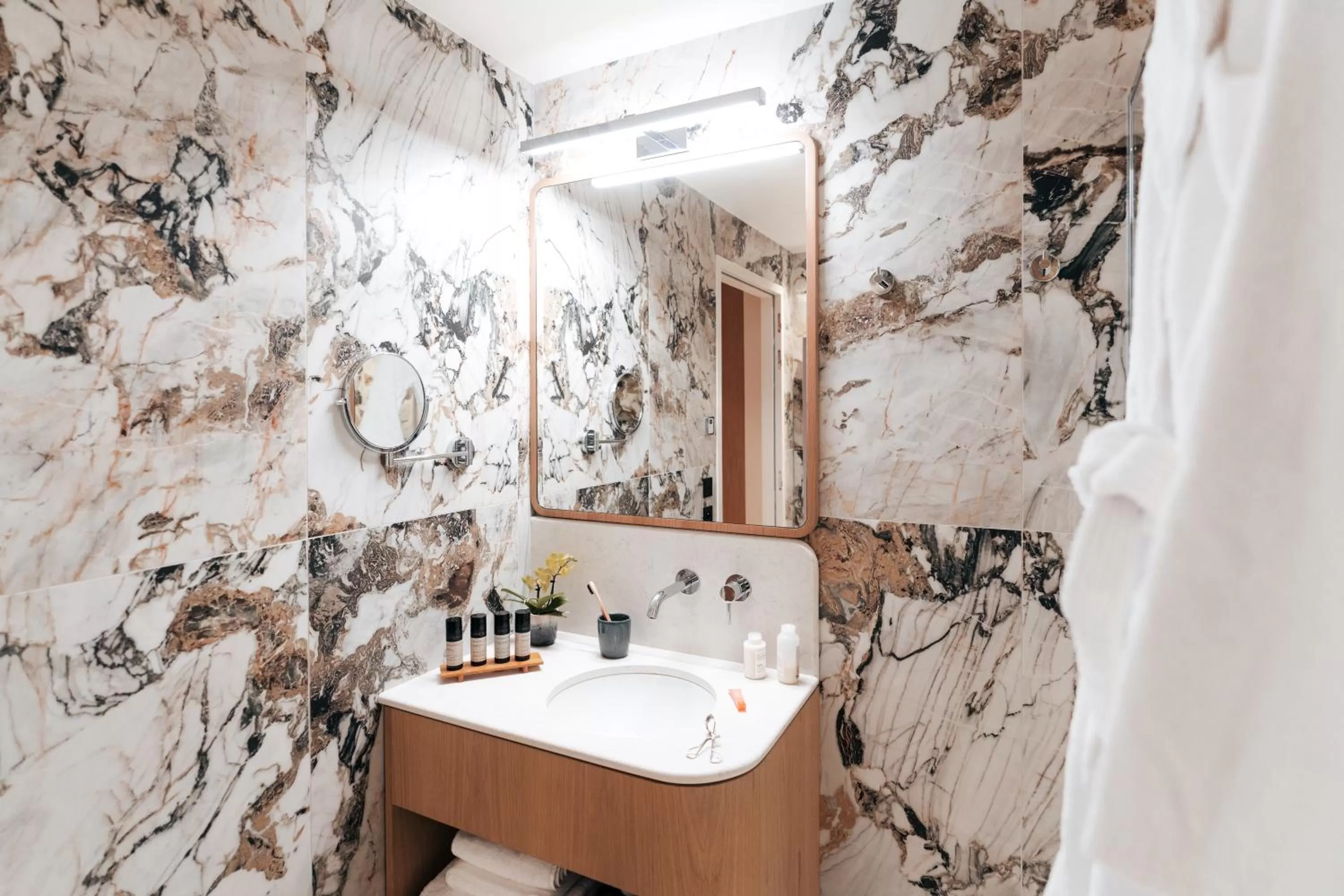 Bathroom in Padam Hôtel