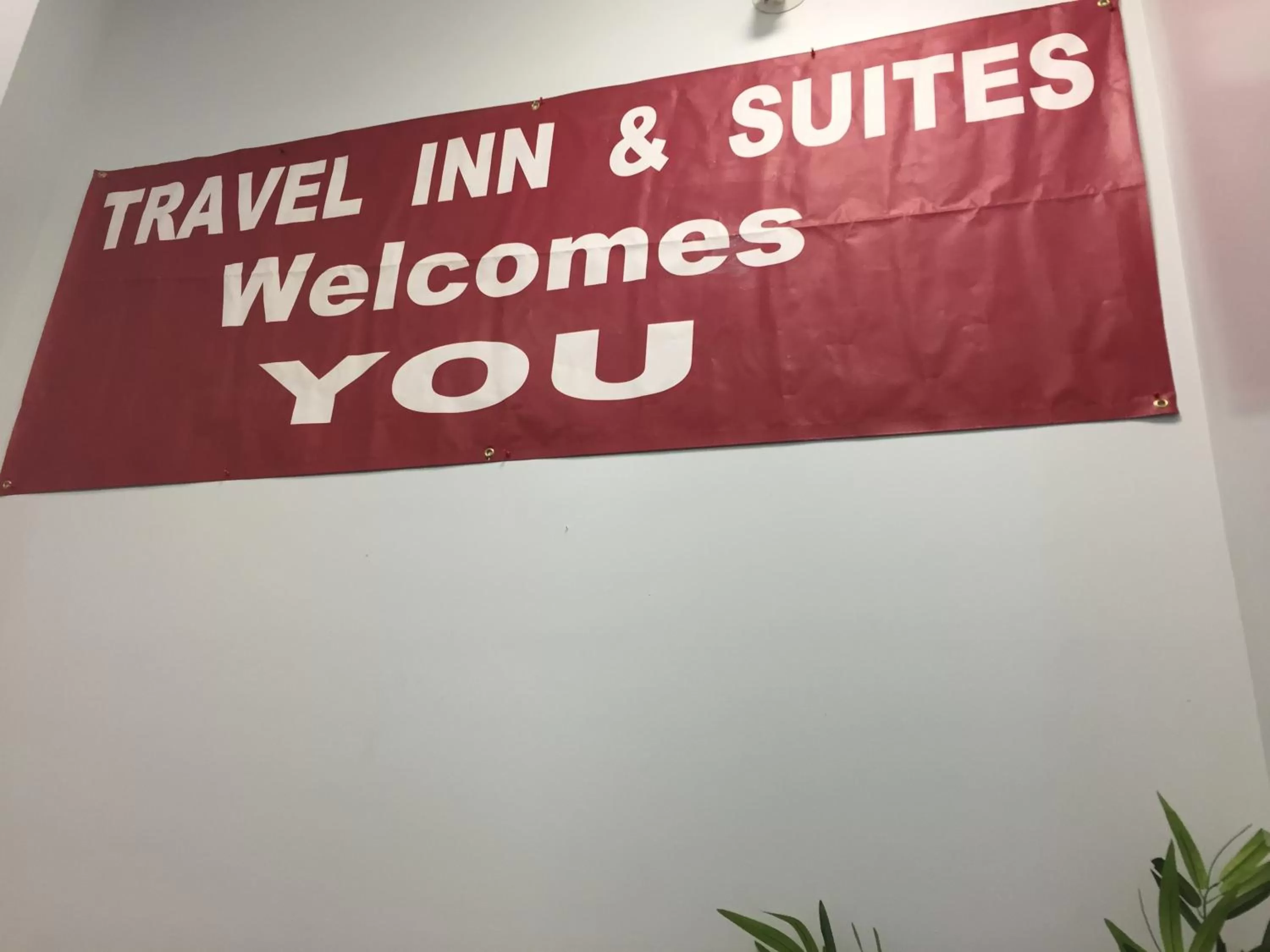 Travel Inn & Suites