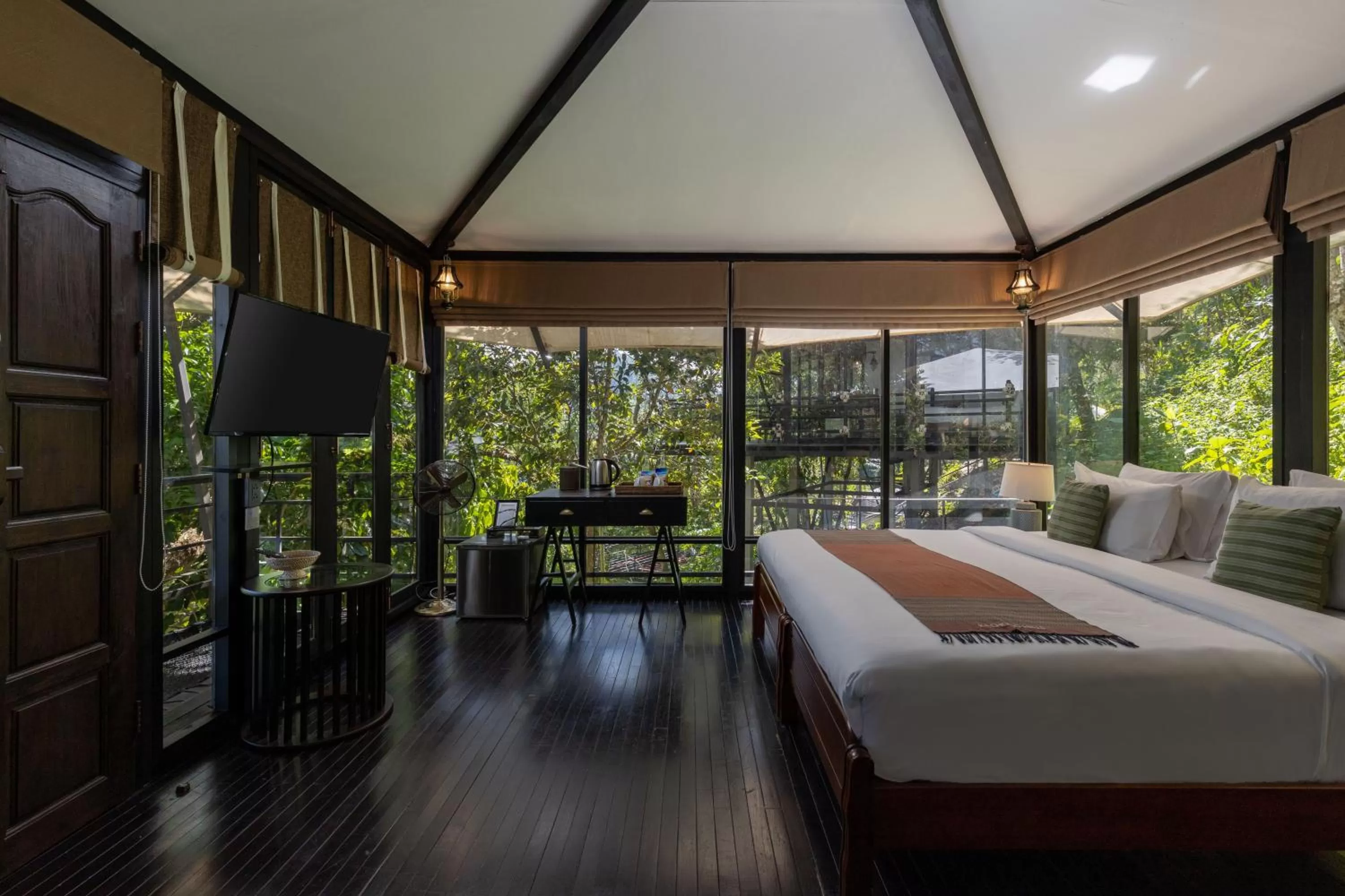 Bedroom, Bed in Kachonghills Tented Resort Trang