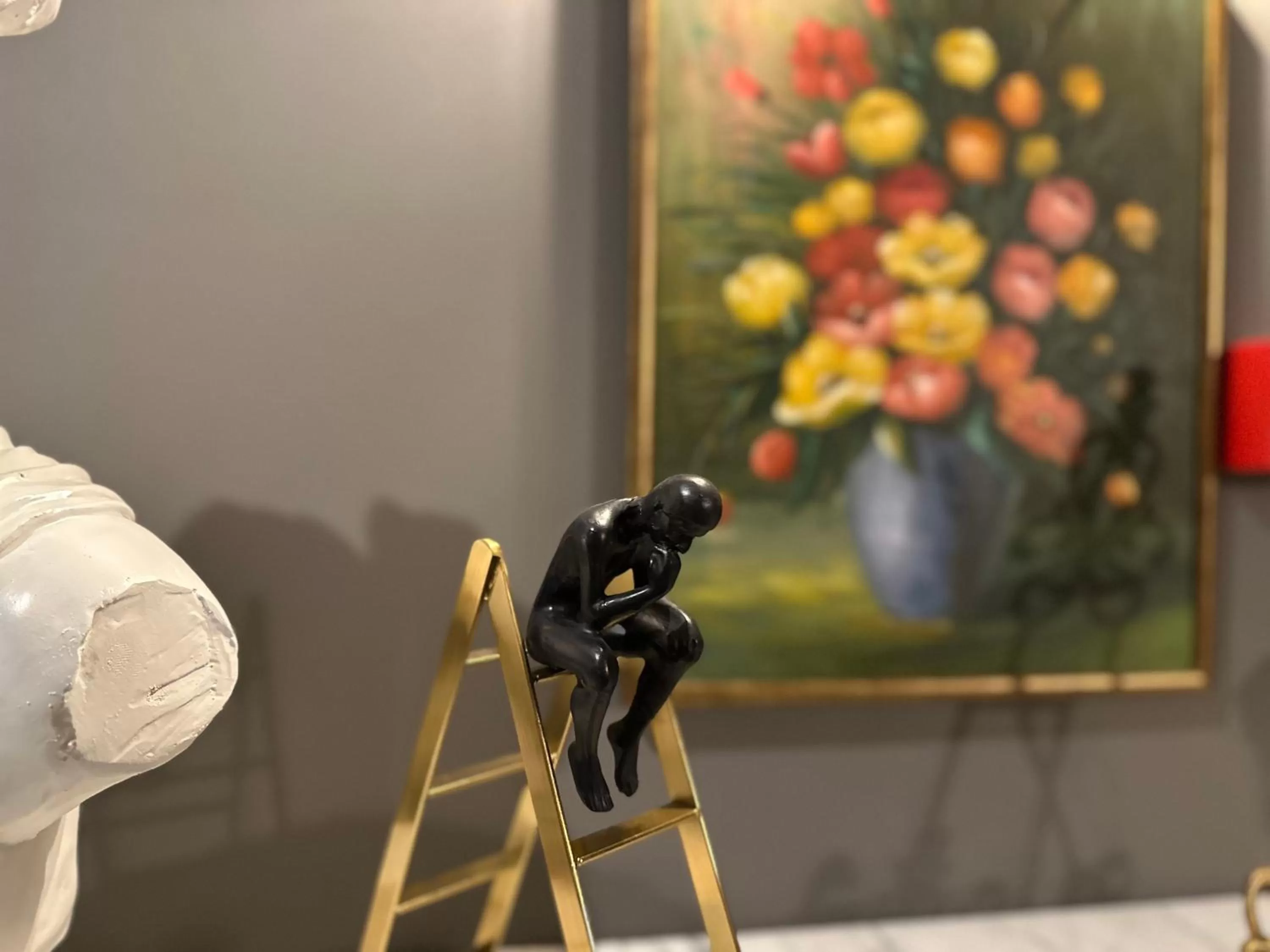 Decorative detail in Galavani By Vintage Hotel Collections