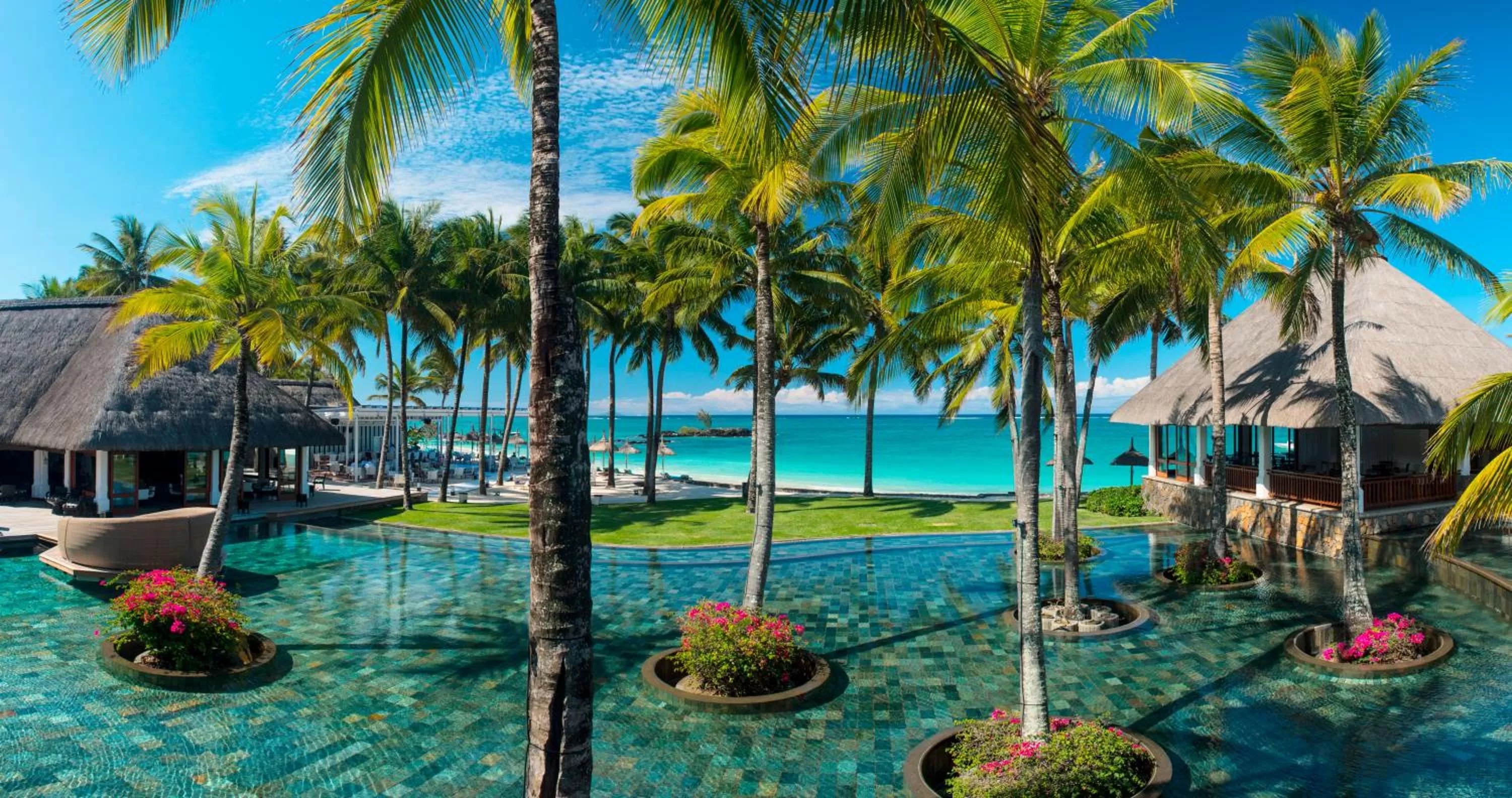 Staff in Constance Belle Mare Plage