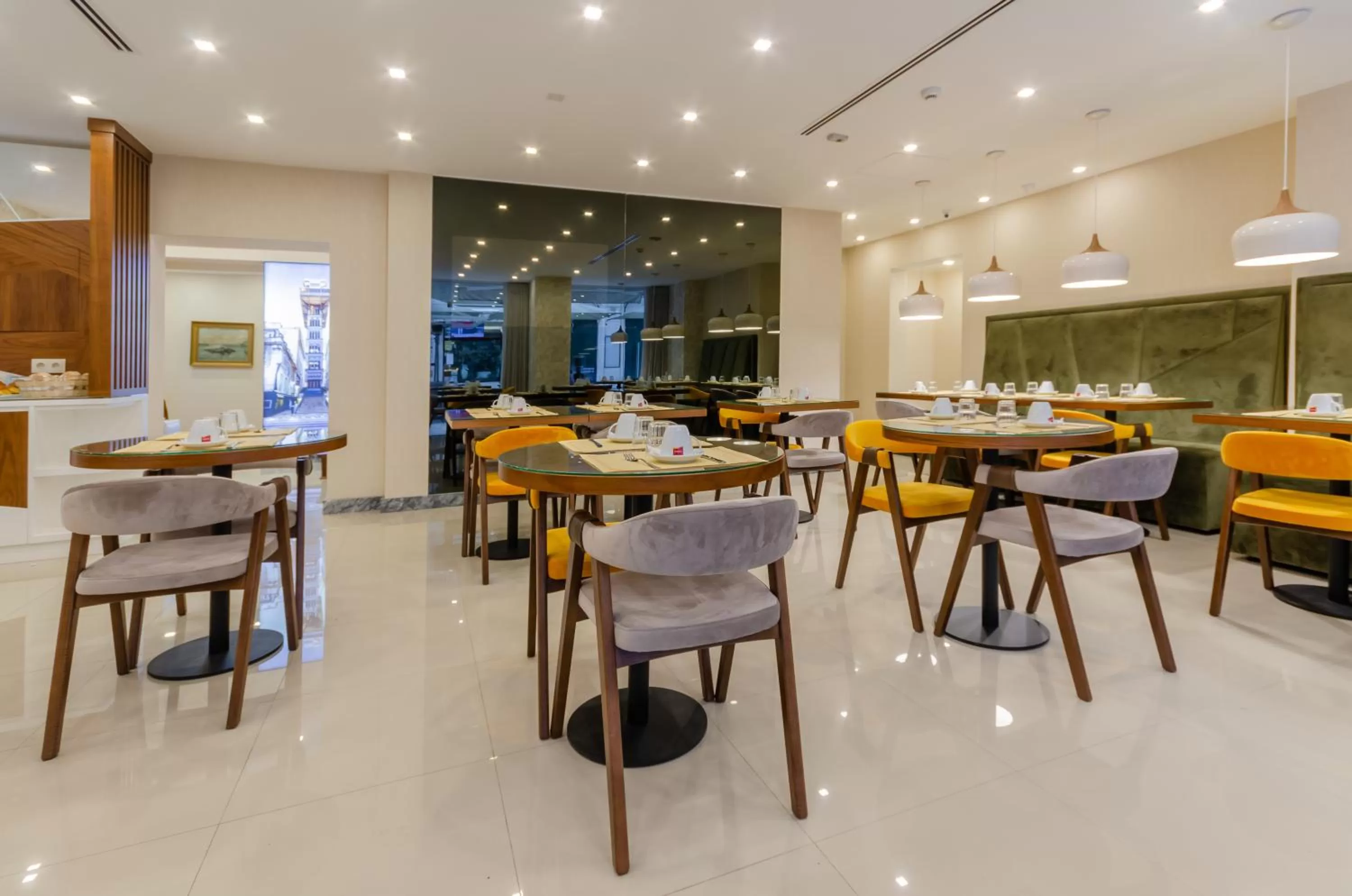 Breakfast in Hotel Duas Nações