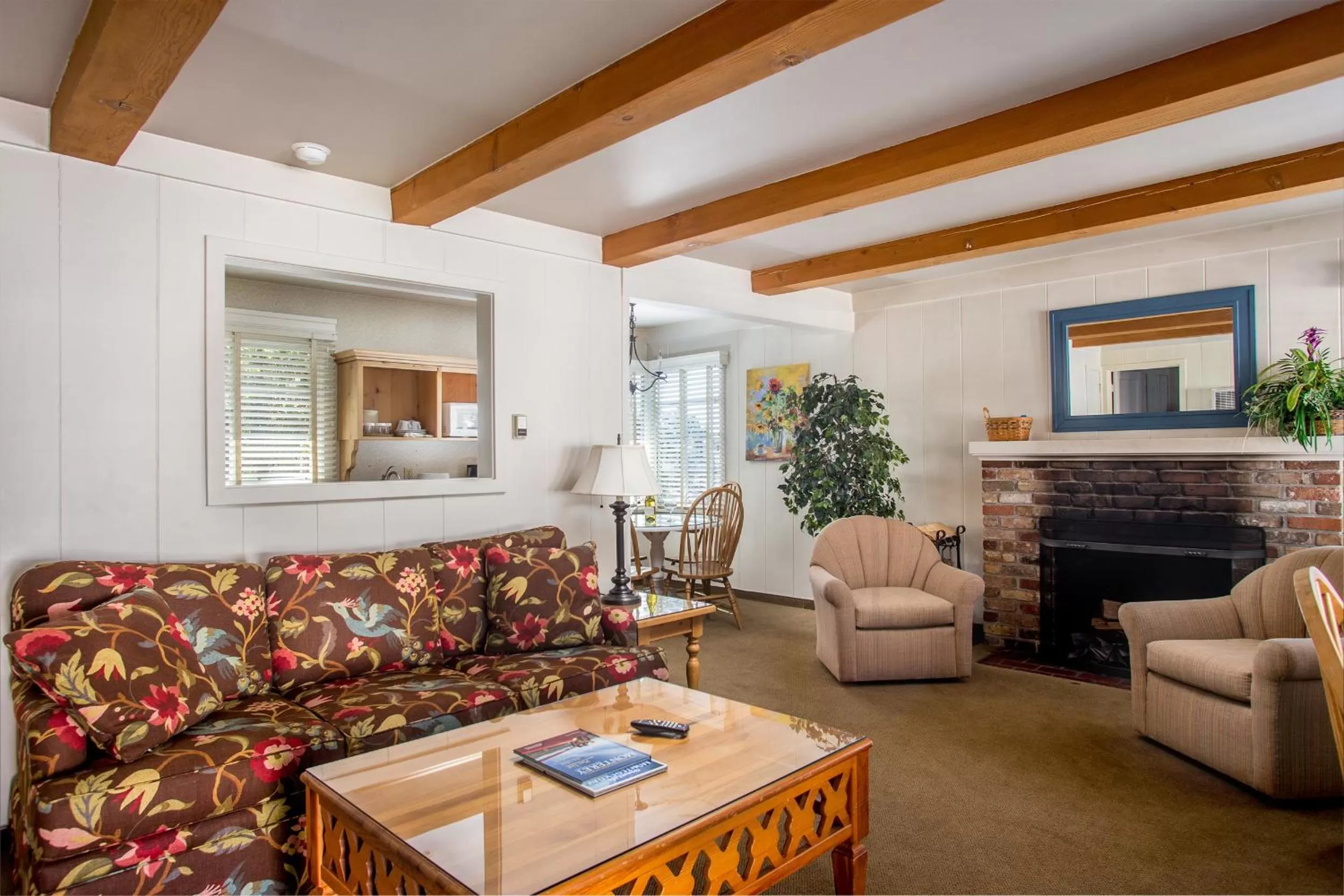 Restaurant/places to eat in Horizon Inn & Ocean View Lodge