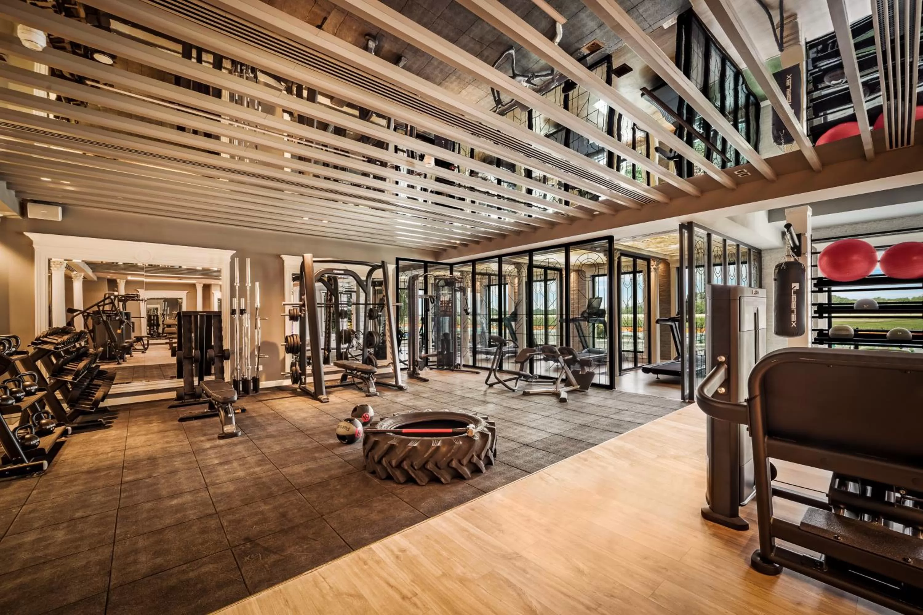 Fitness centre/facilities in Radisson Blu Hotel & Suites GRT Chennai