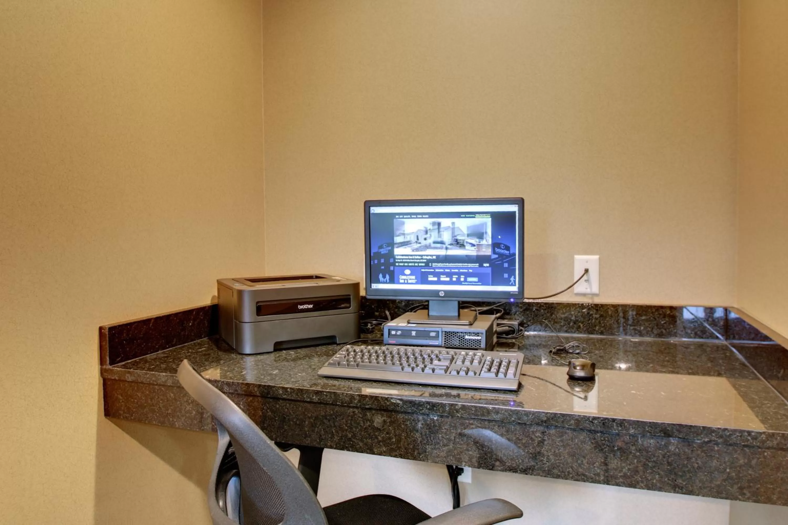 Business facilities in Cobblestone Inn & Suites - Schuyler