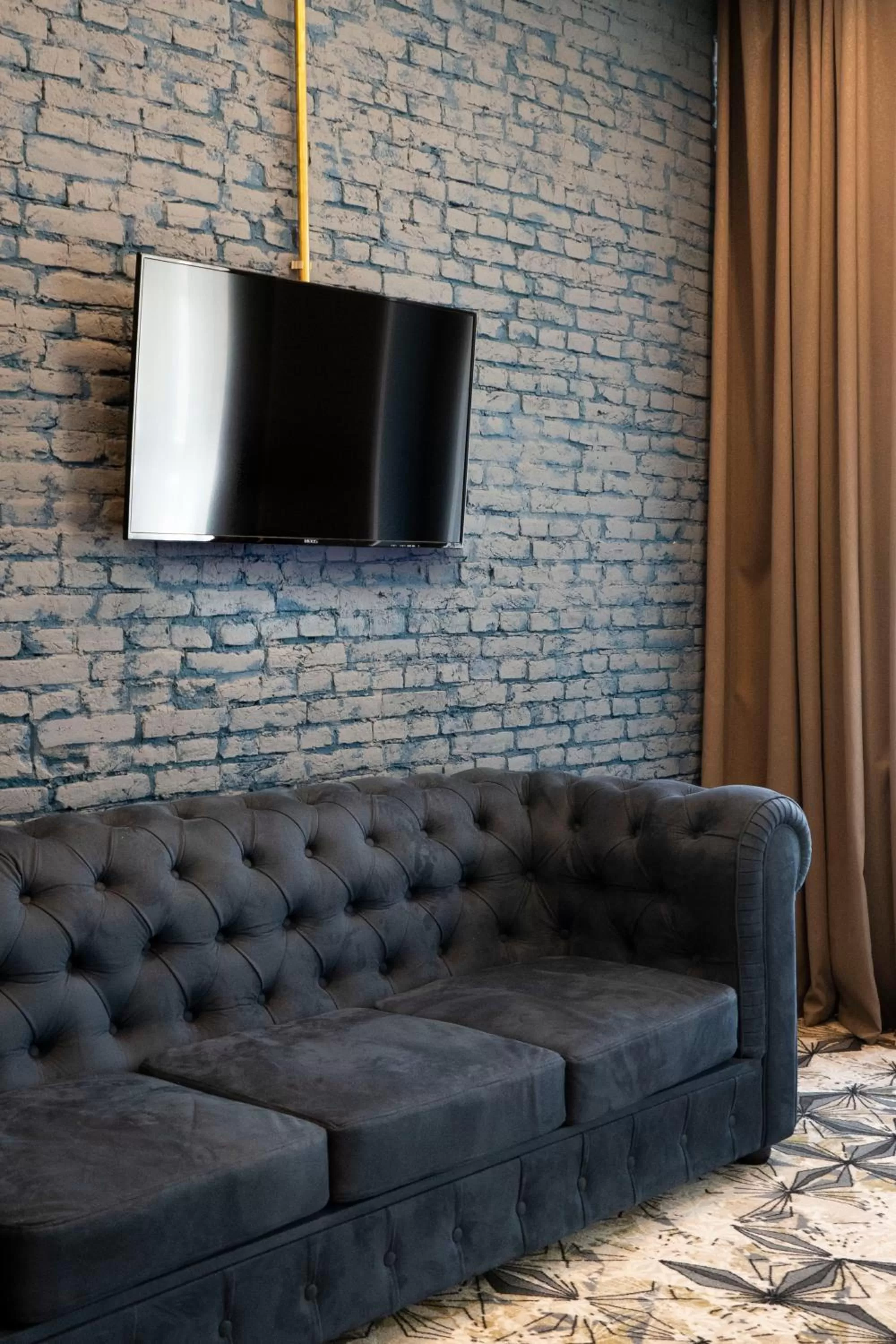 TV and multimedia in Grand Opera Hotel