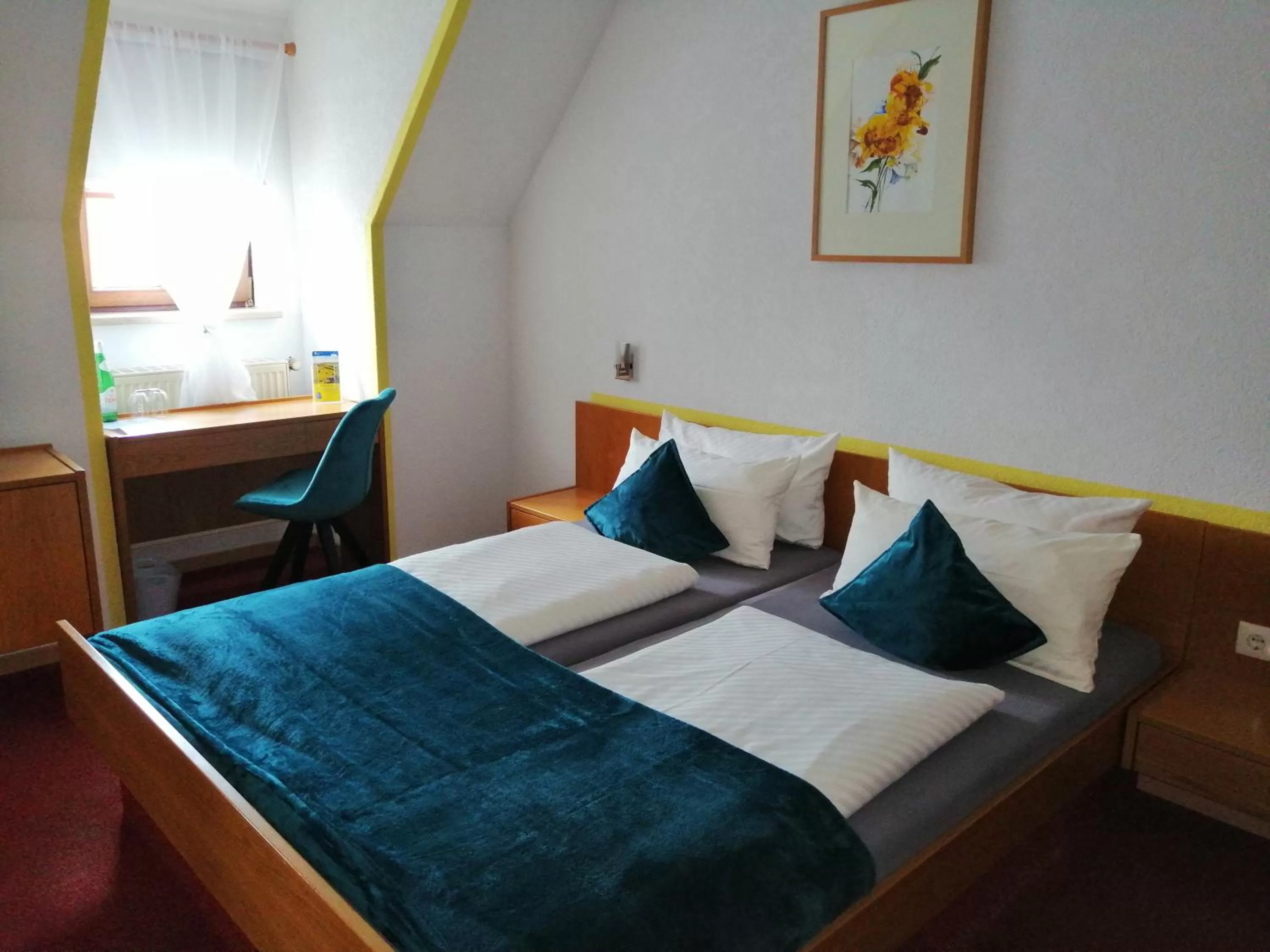 Bedroom, Bed in Hotel Wilder Mann