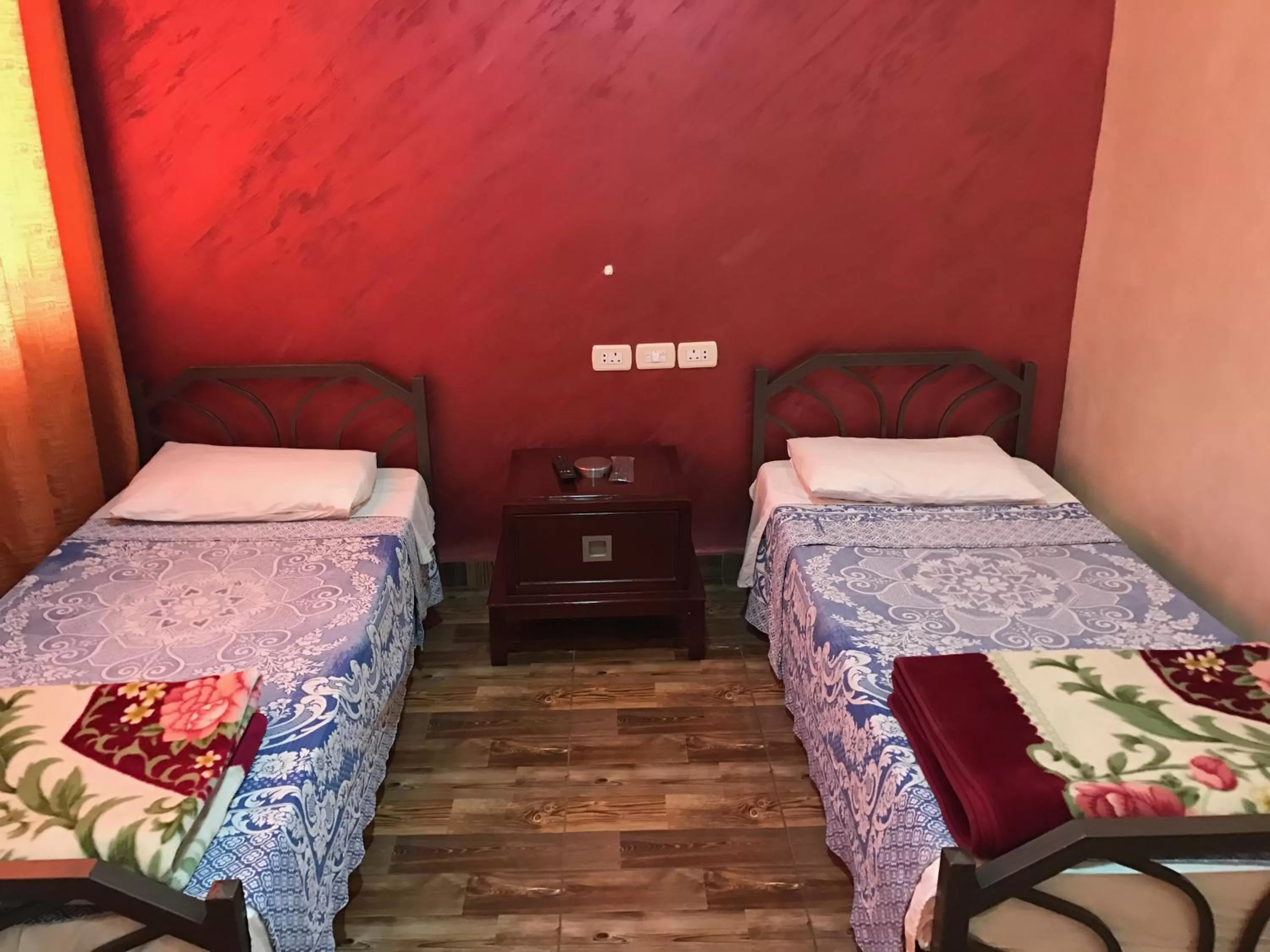 Bed in Sun Rise Hotel & Hostel & Tours