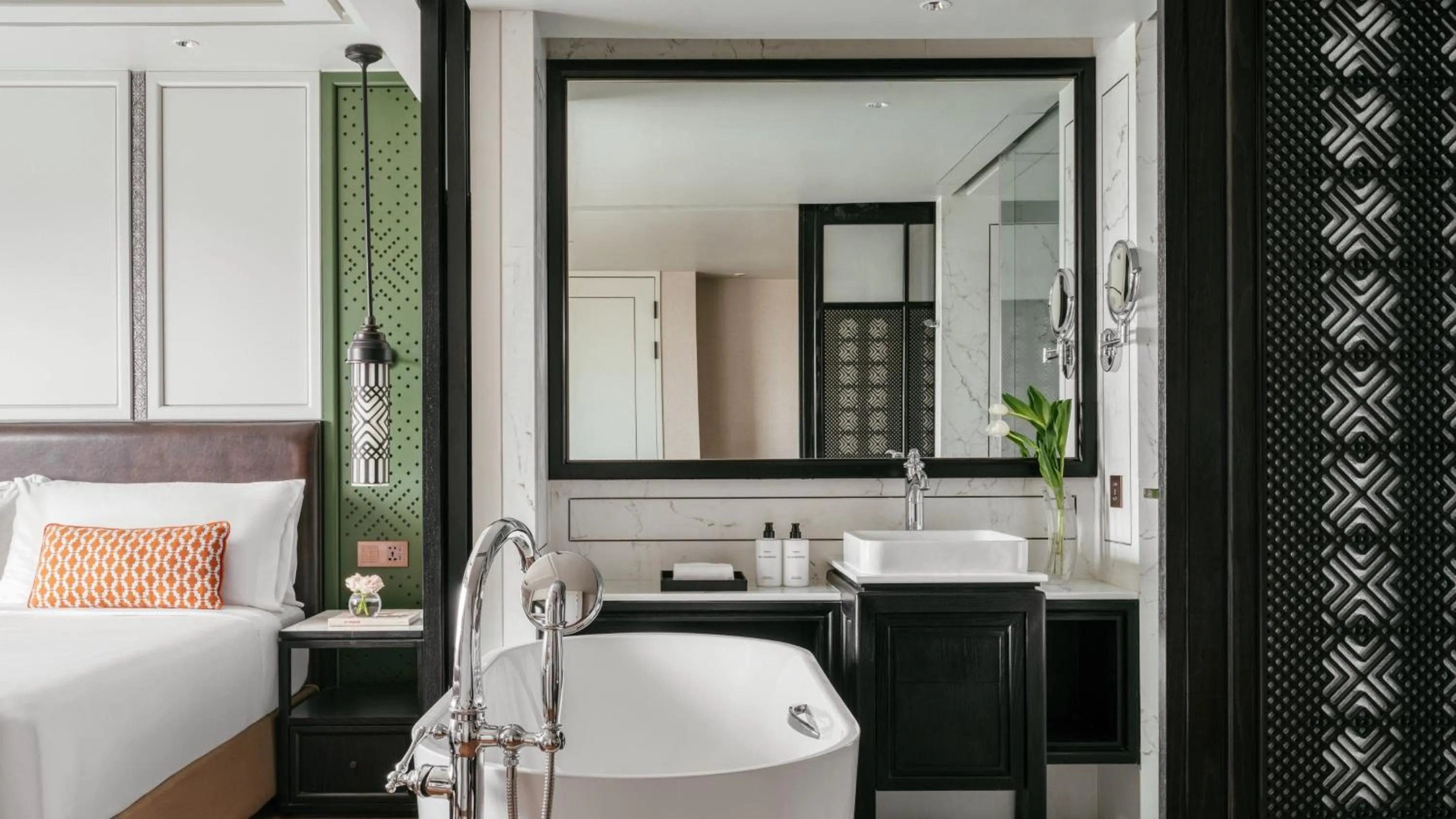 Bathroom, Bed in InterContinental Chiang Mai The Mae Ping by IHG