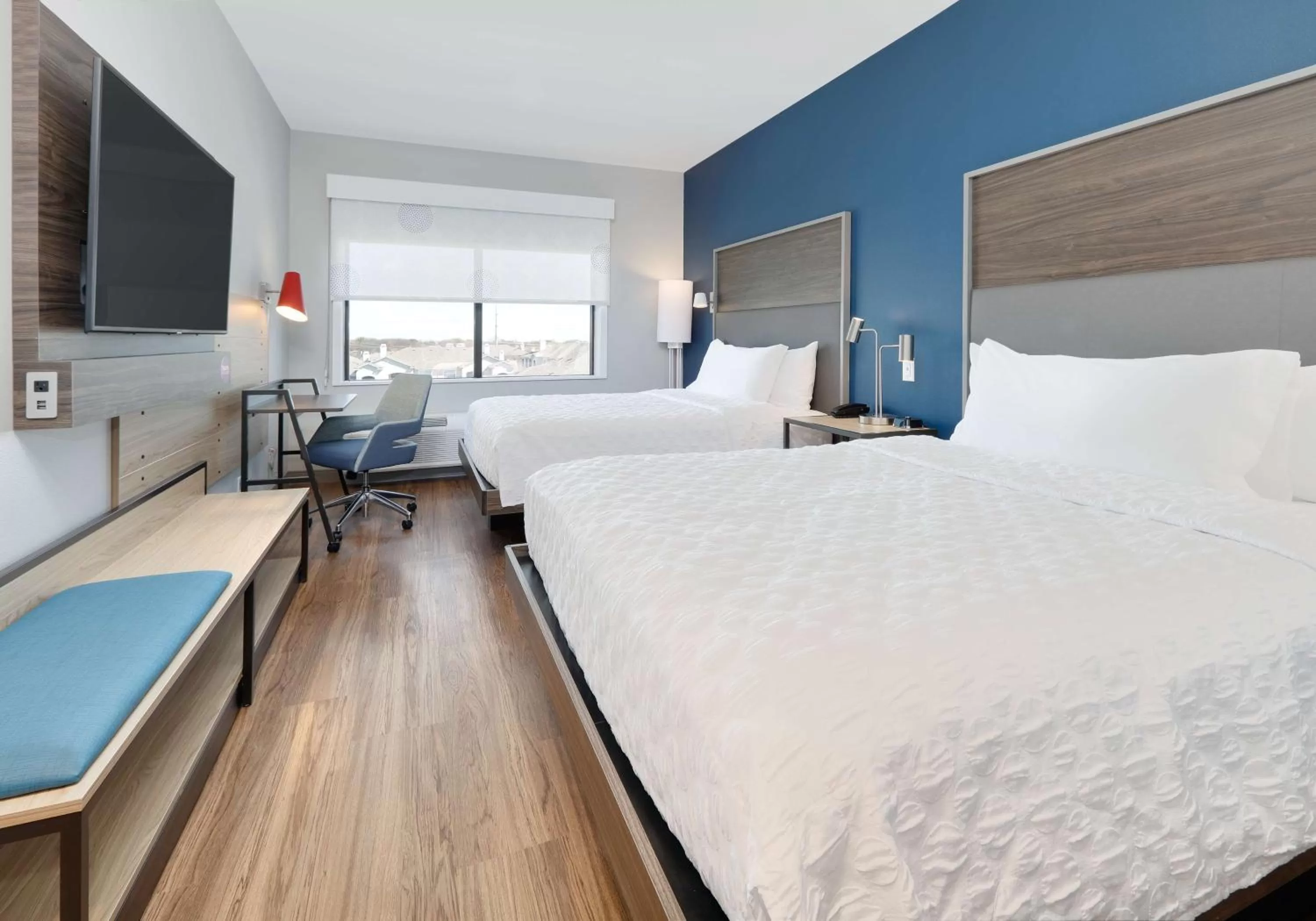 Bedroom, Bed in Tru By Hilton Euless Dfw West, Tx