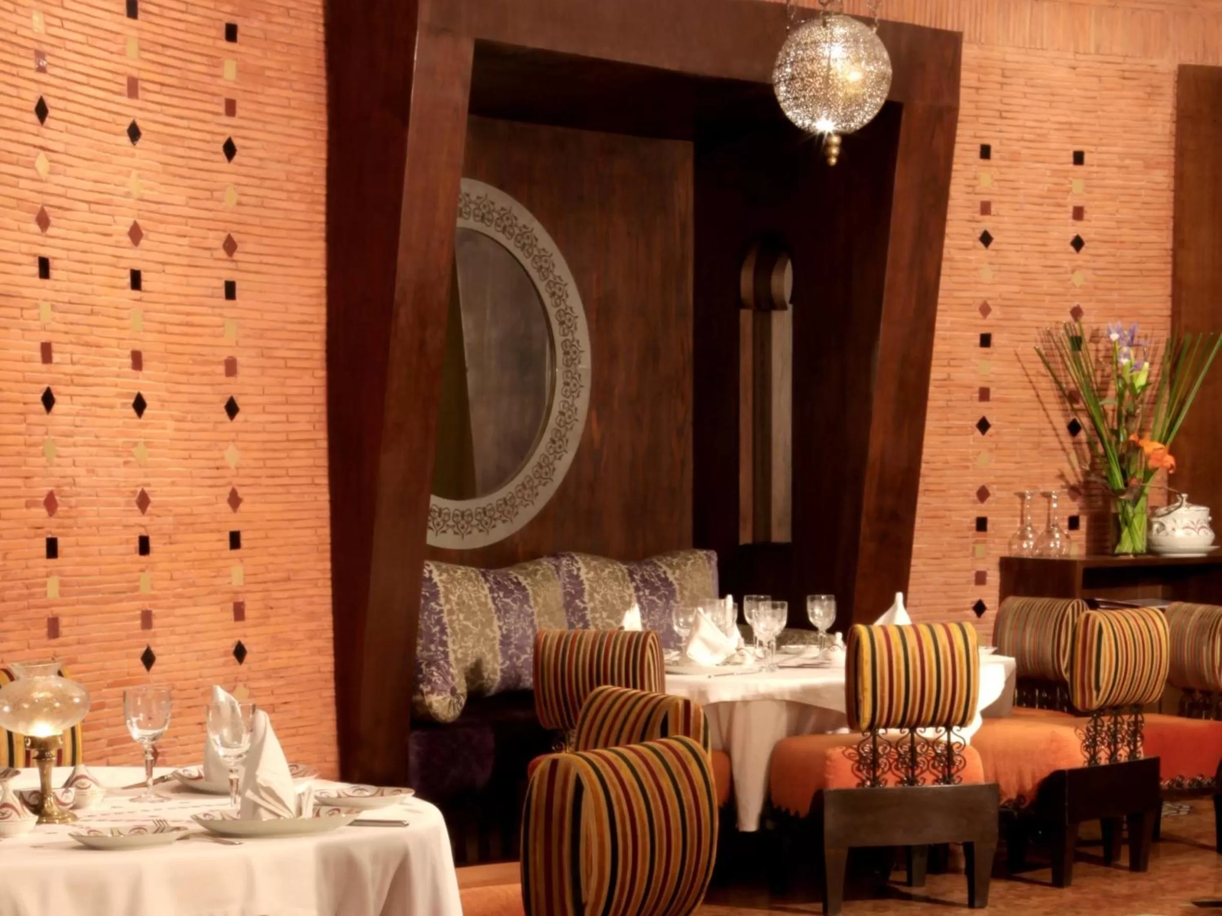 Restaurant/Places to Eat in Hôtel Farah Casablanca