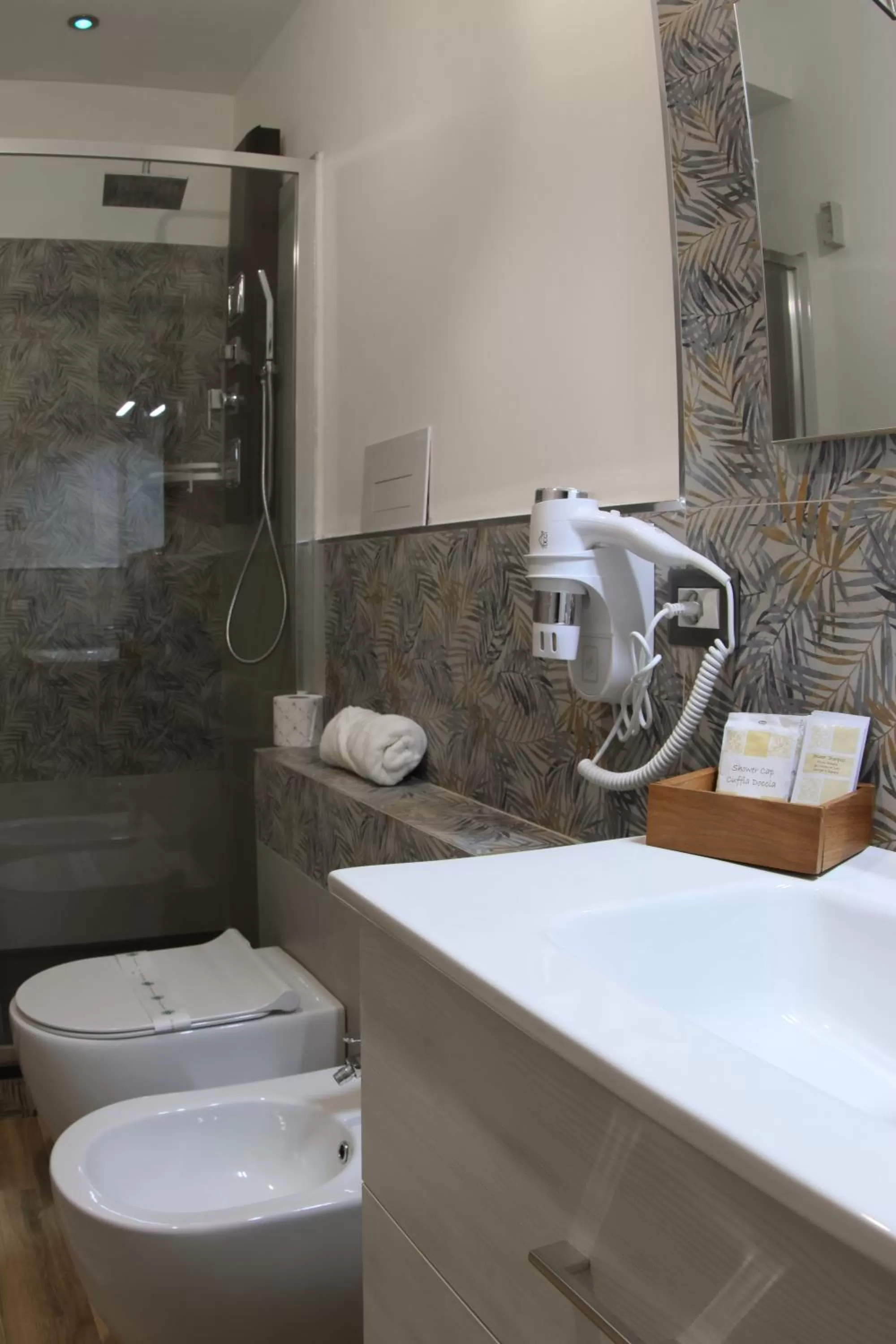 Bathroom in Dolce Vita