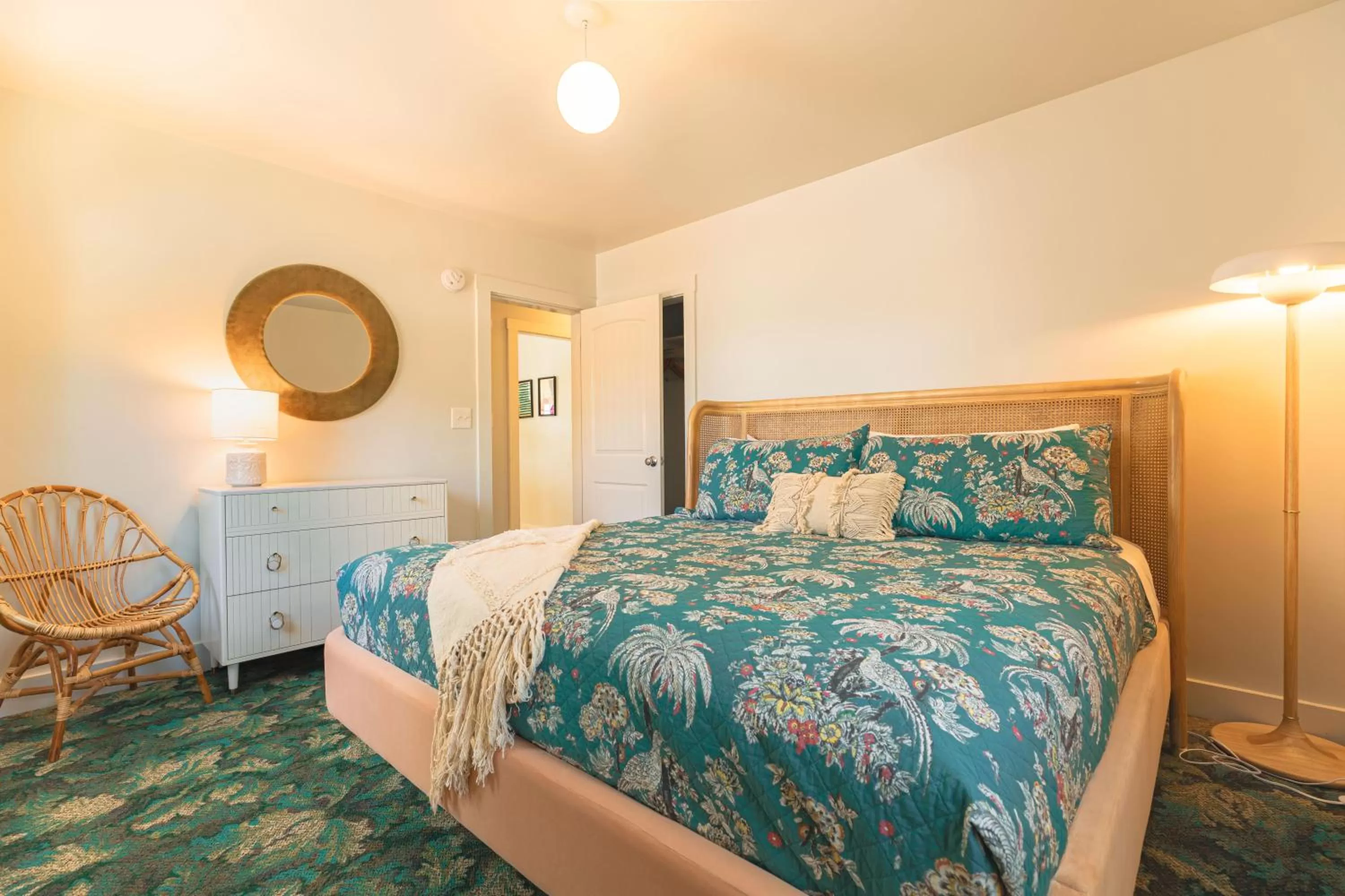 Bed in Rye Motor Inn