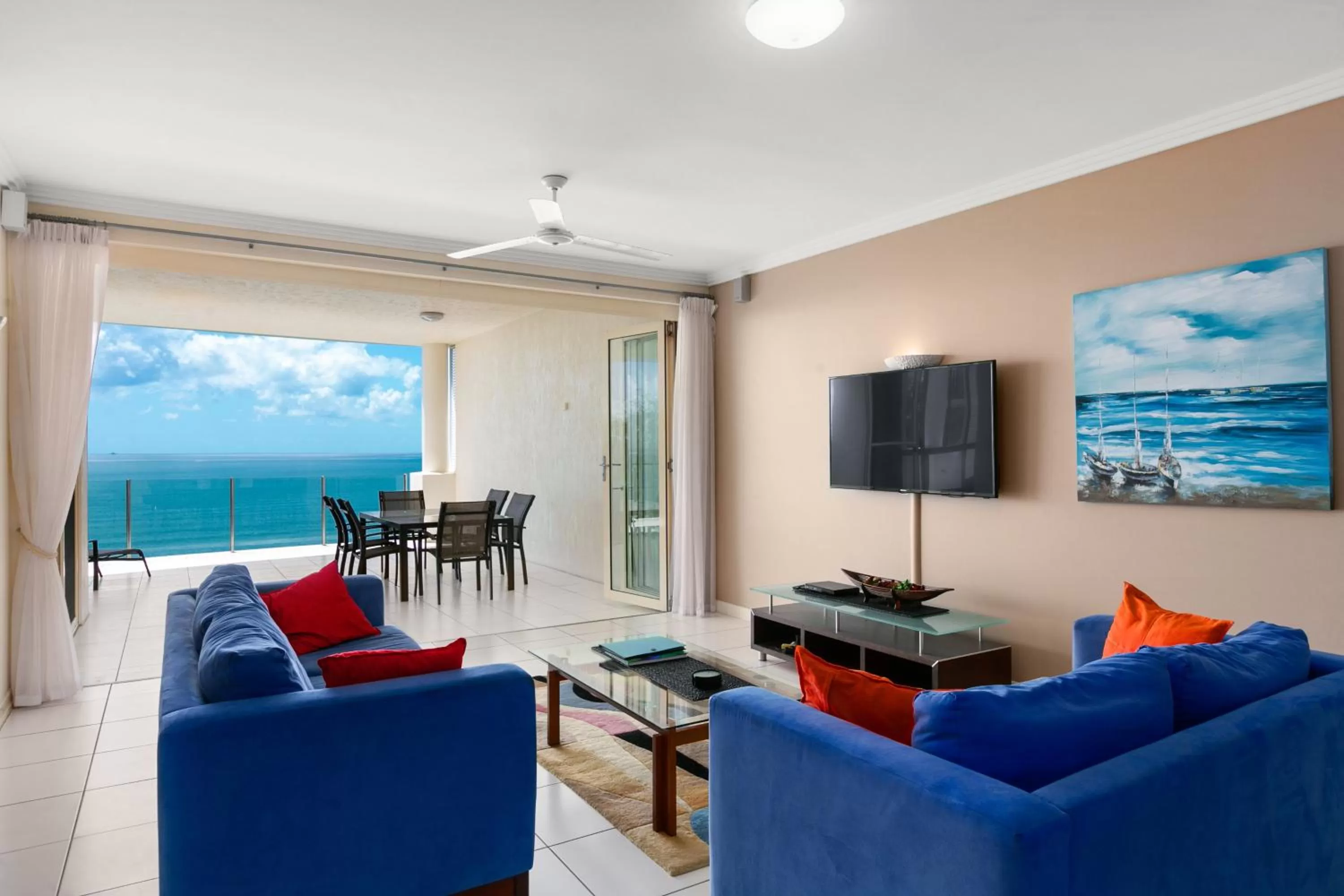 Living room in Bellevue At Trinity Beach