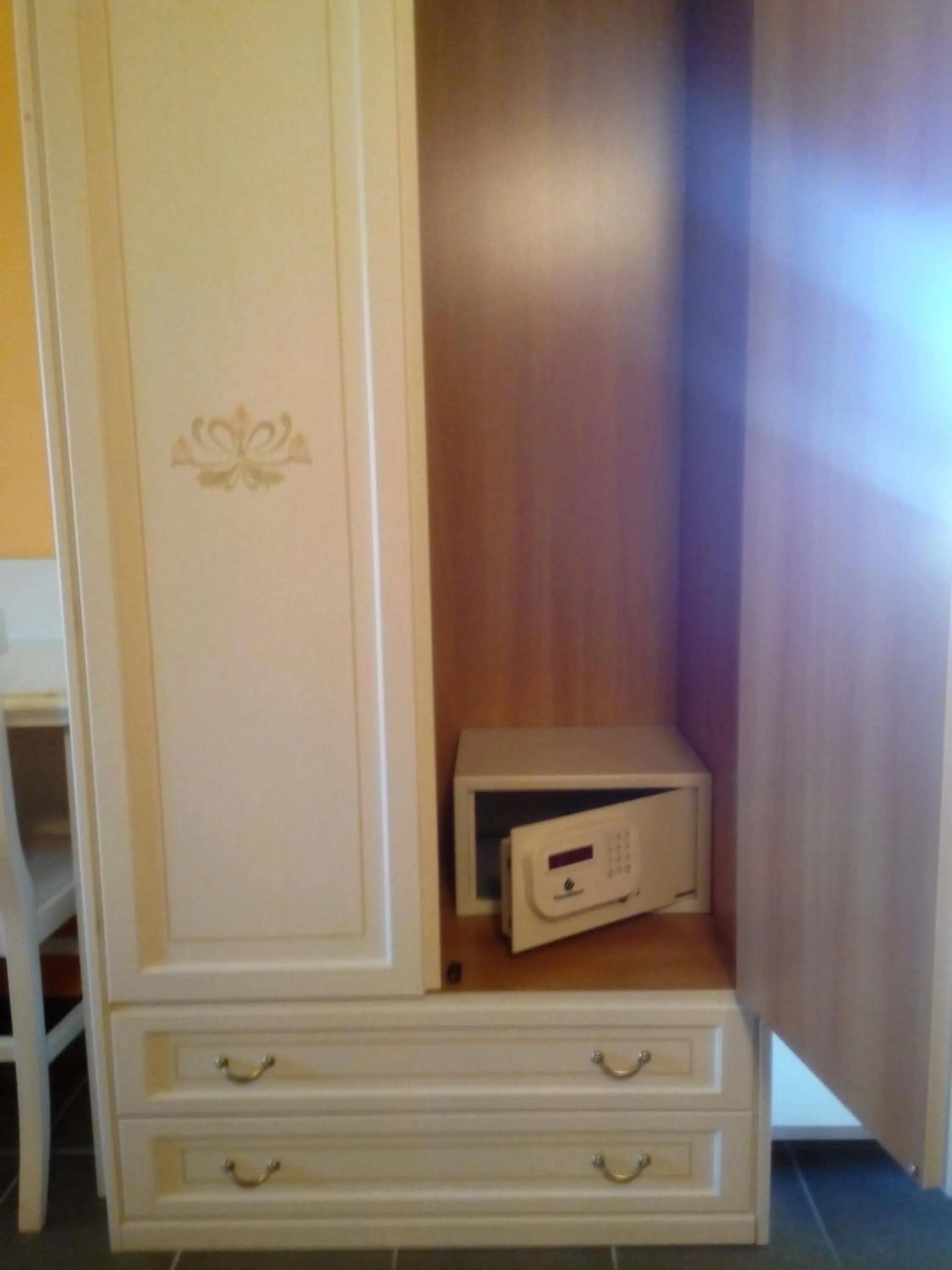 Decorative detail in Hotel Azalea