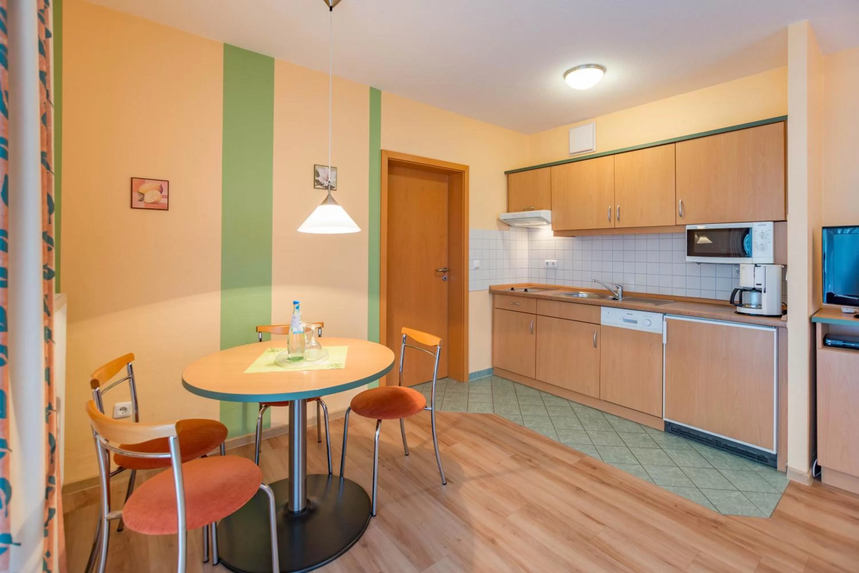 Kitchen/Kitchenette in Am Weststrand Apartmenthaus Waldeck