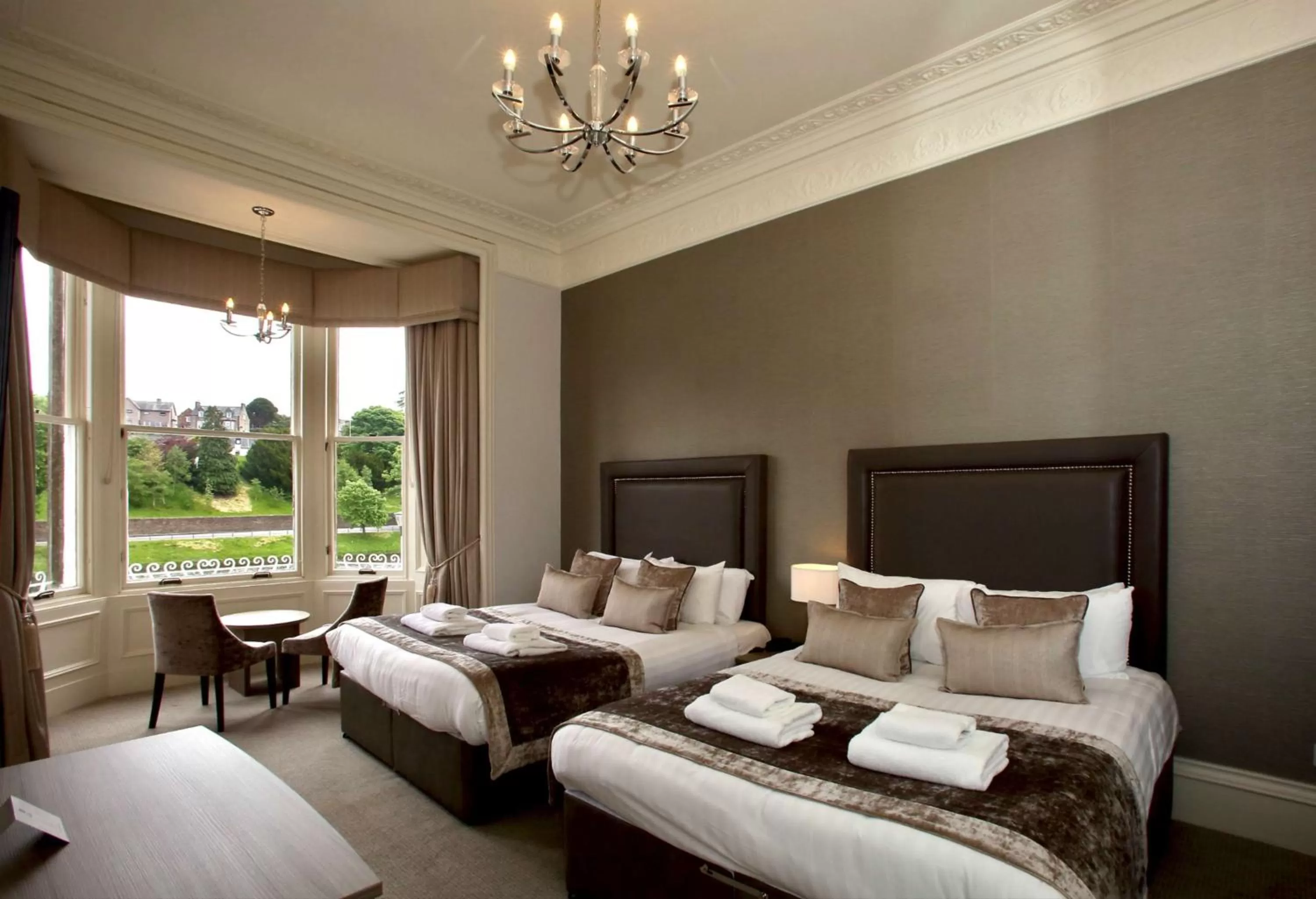 Photo of the whole room, Bed in Inverness Palace Hotel & Spa, WorldHotels Distinctive