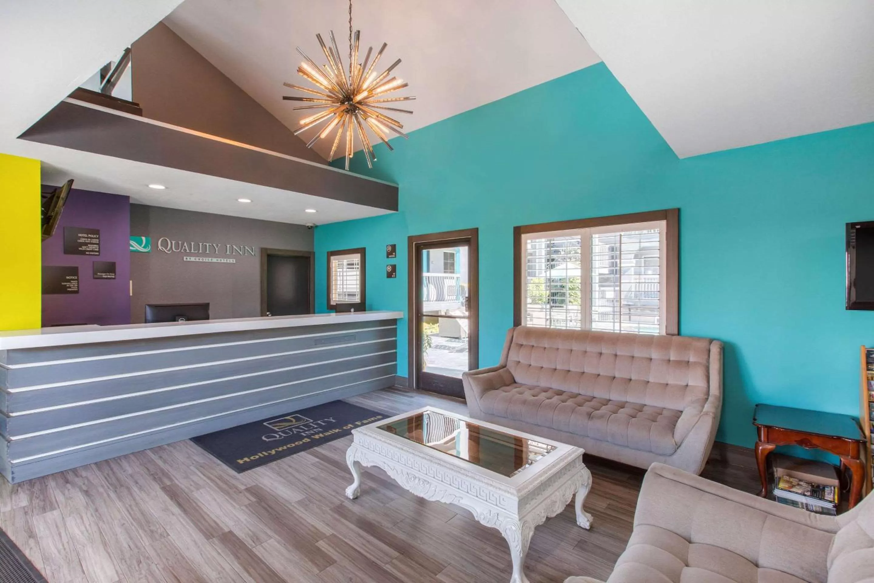 Lobby or reception in Quality Inn Near Hollywood Walk of Fame