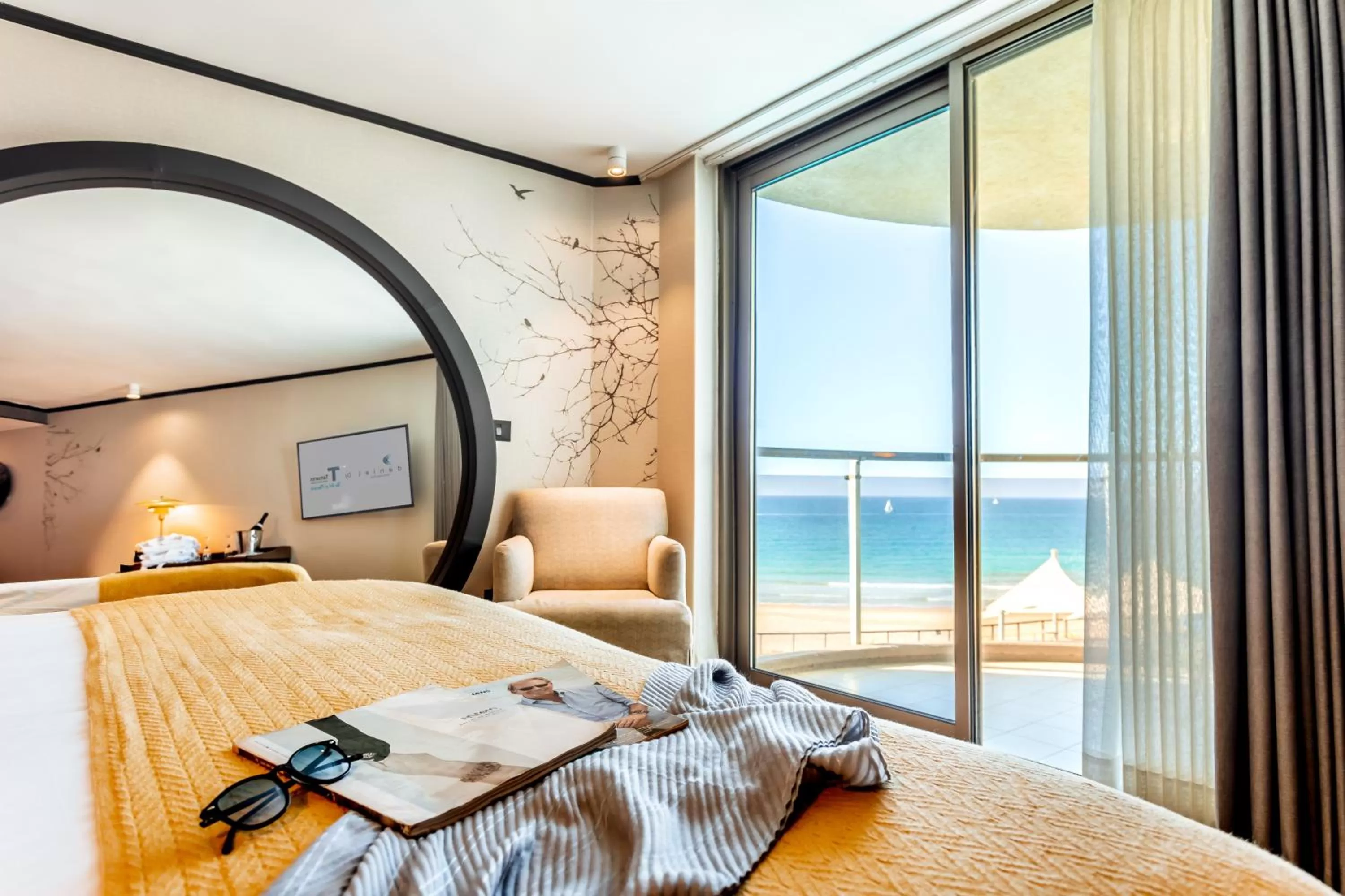 TV and multimedia, Bed in Daniel Herzliya Hotel