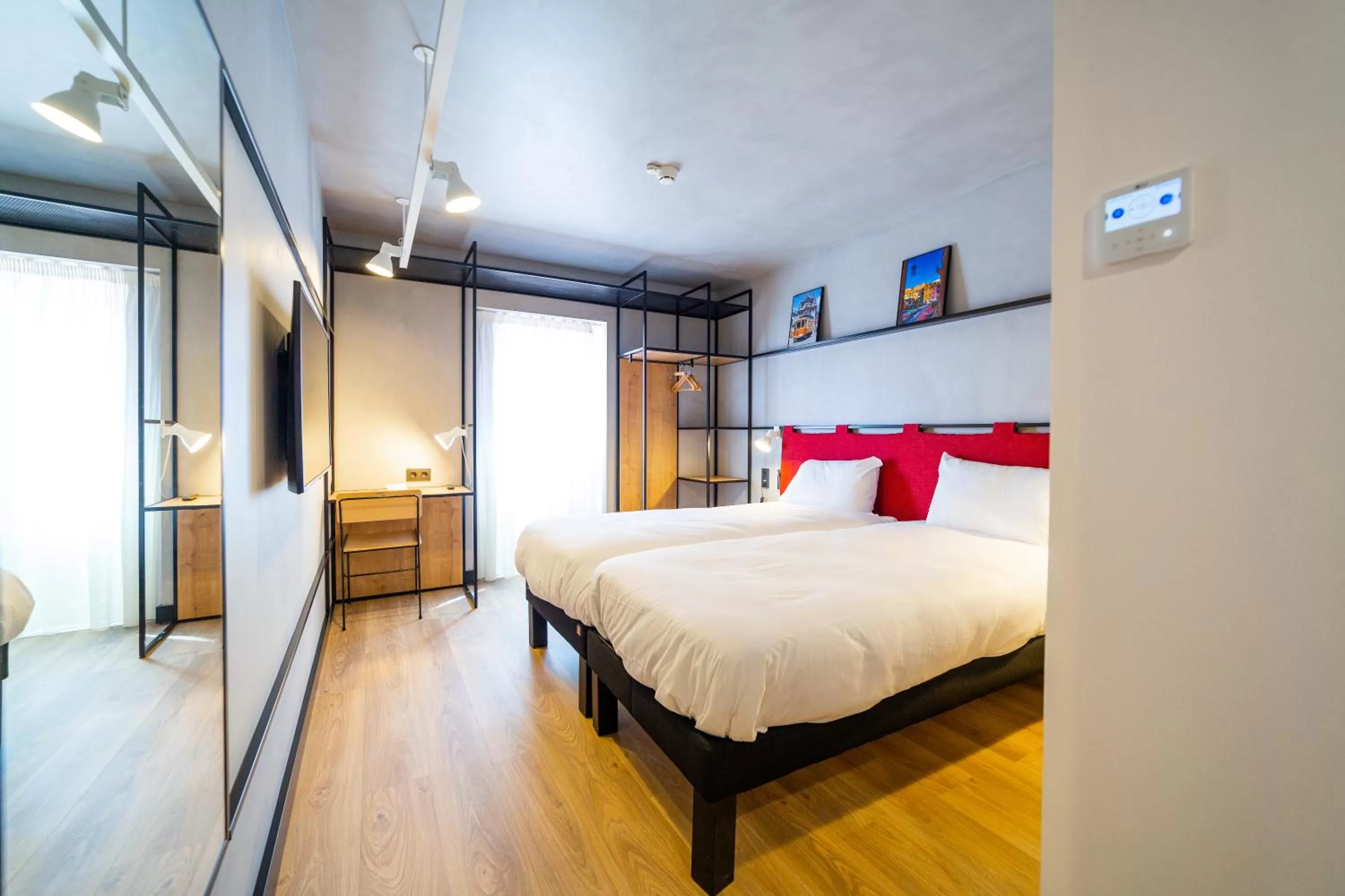 Bedroom, Bed in ibis Porto Centro Mercado Bolhao